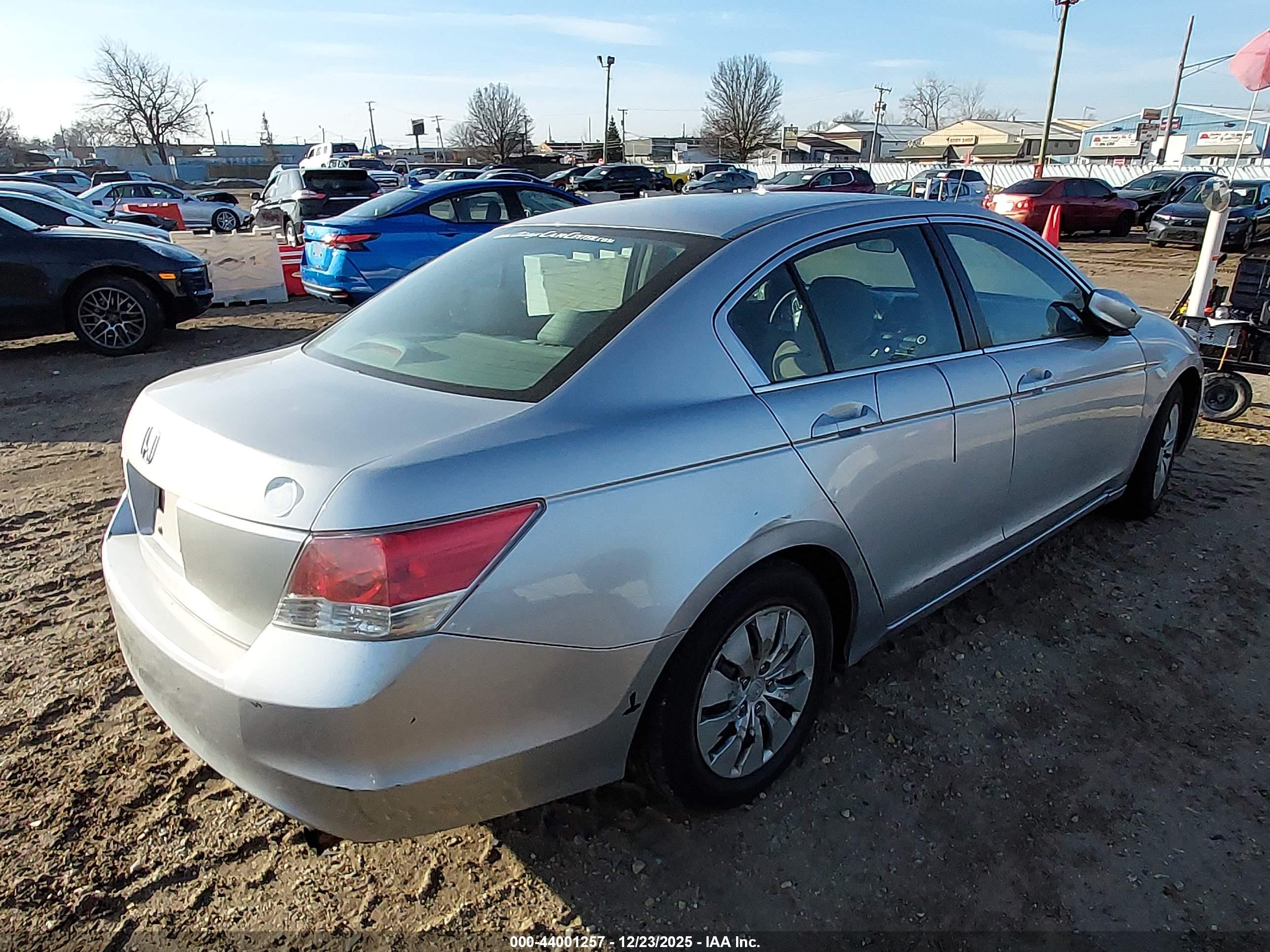 HONDA ACCORD image 4