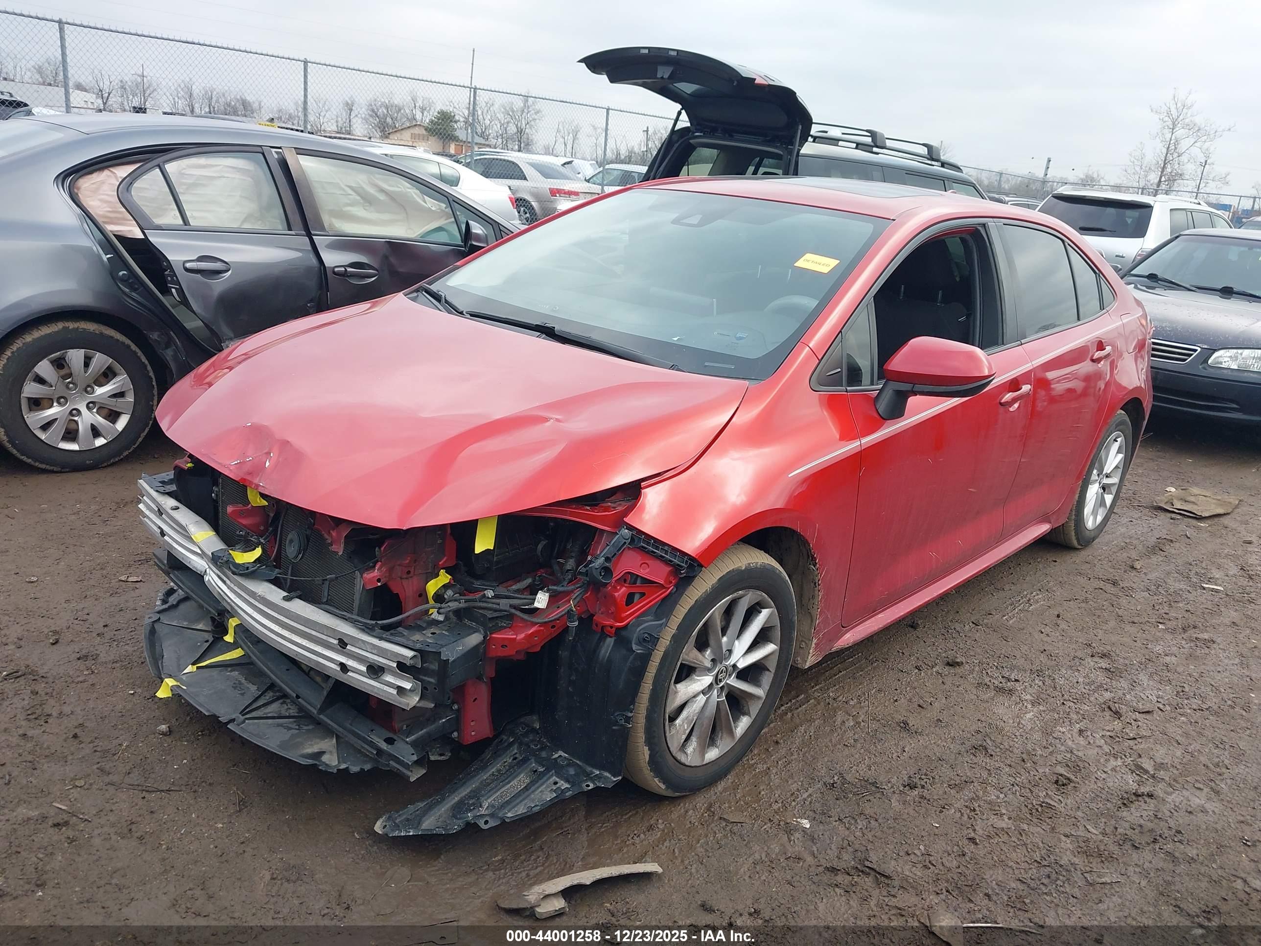 TOYOTA COROLLA image 2