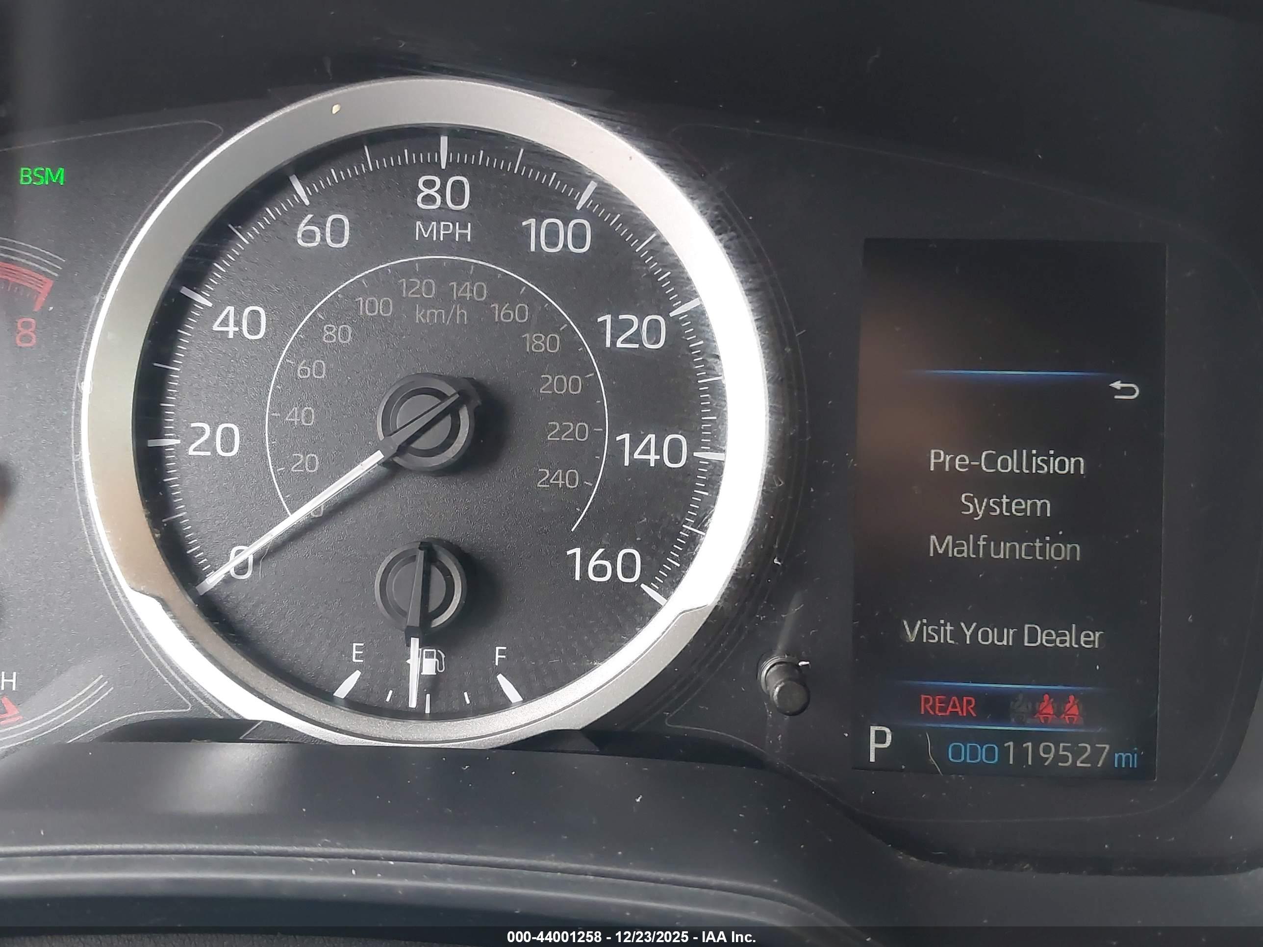 TOYOTA COROLLA image 7