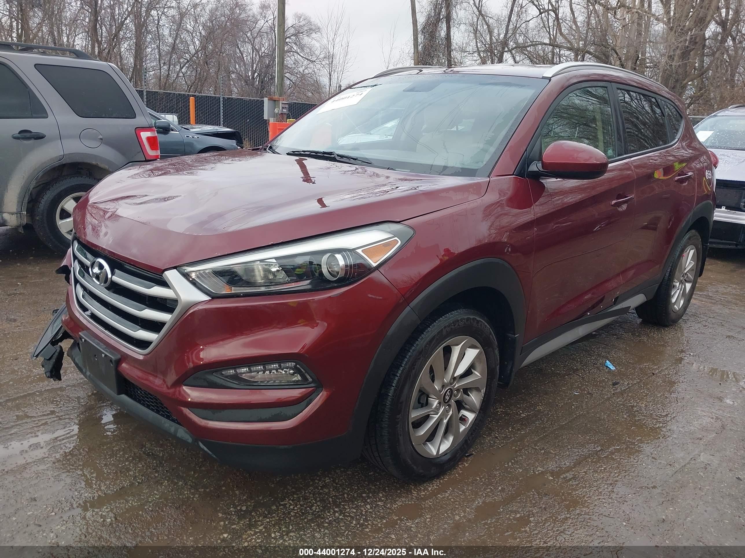 HYUNDAI TUCSON image 2