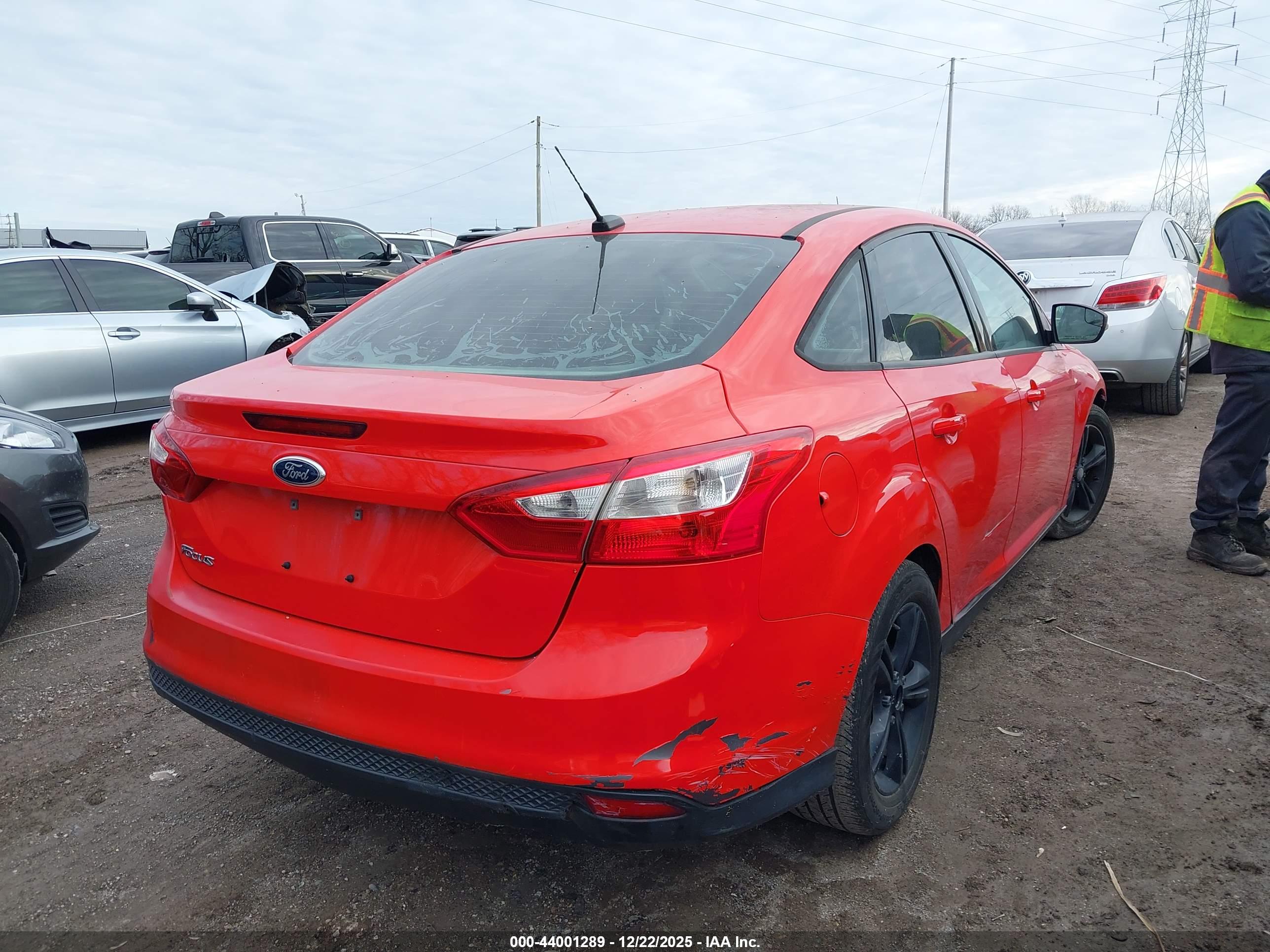 FORD FOCUS image 4