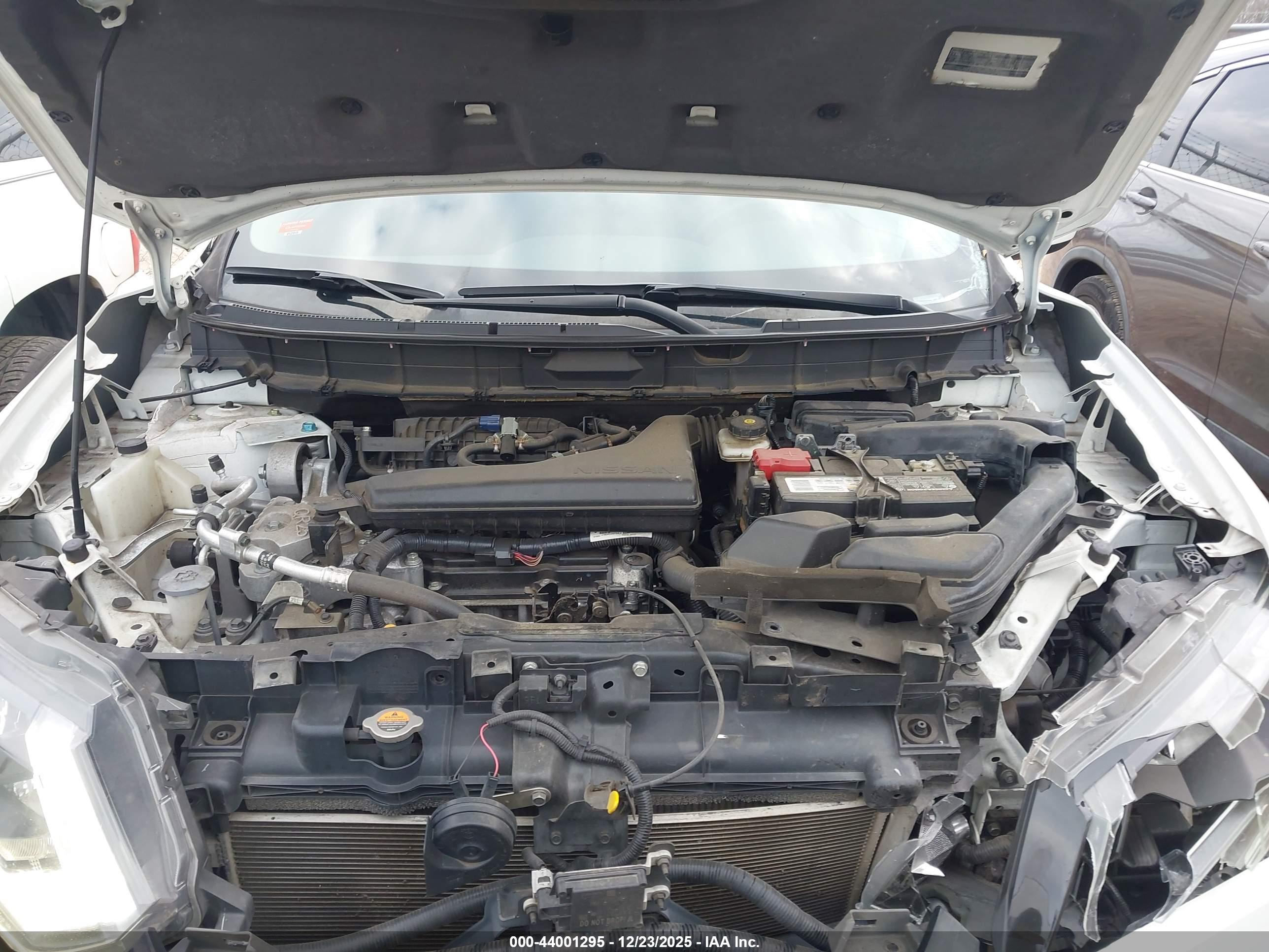 NISSAN ROGUE image 10