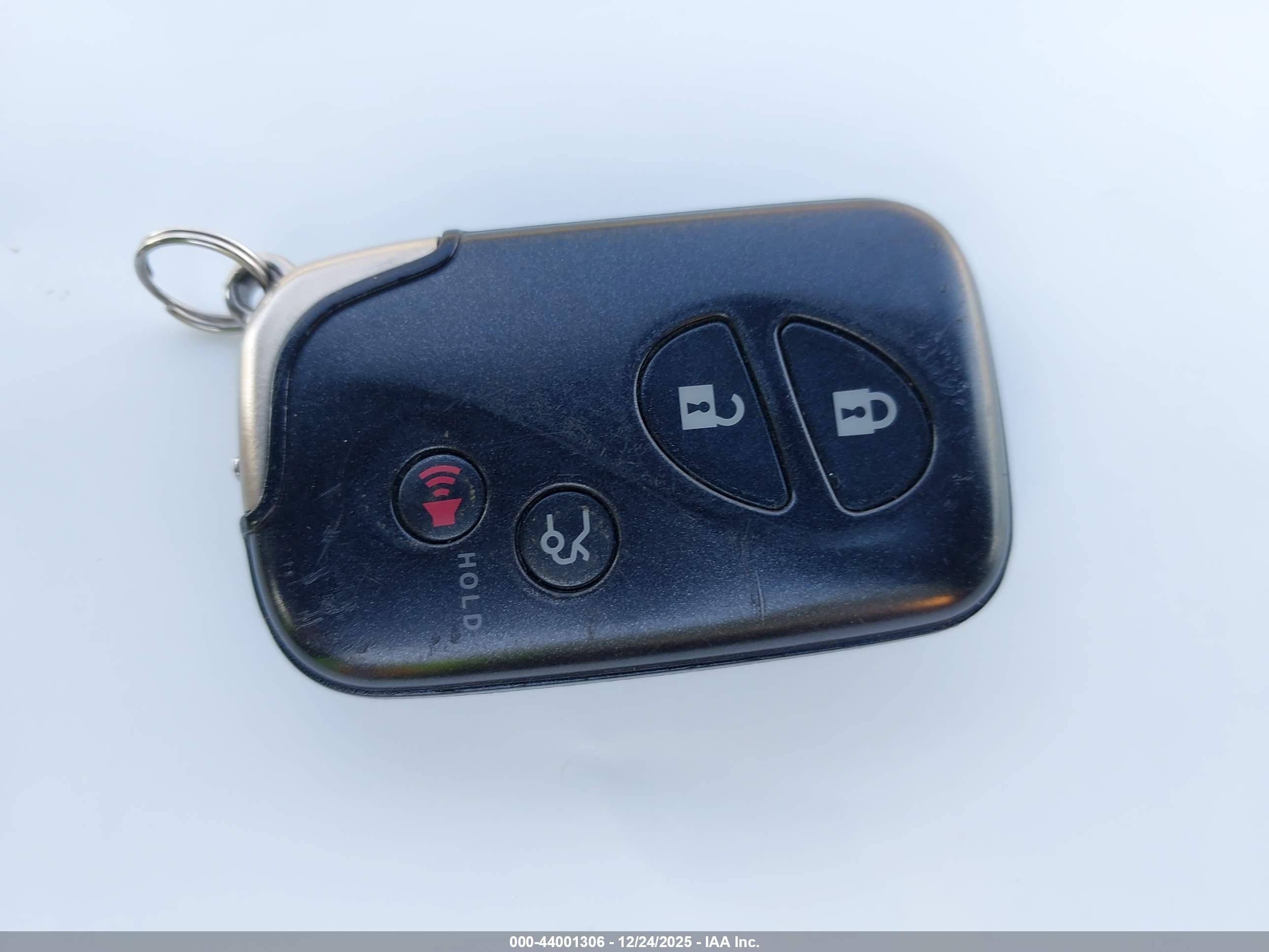 LEXUS ES image 11