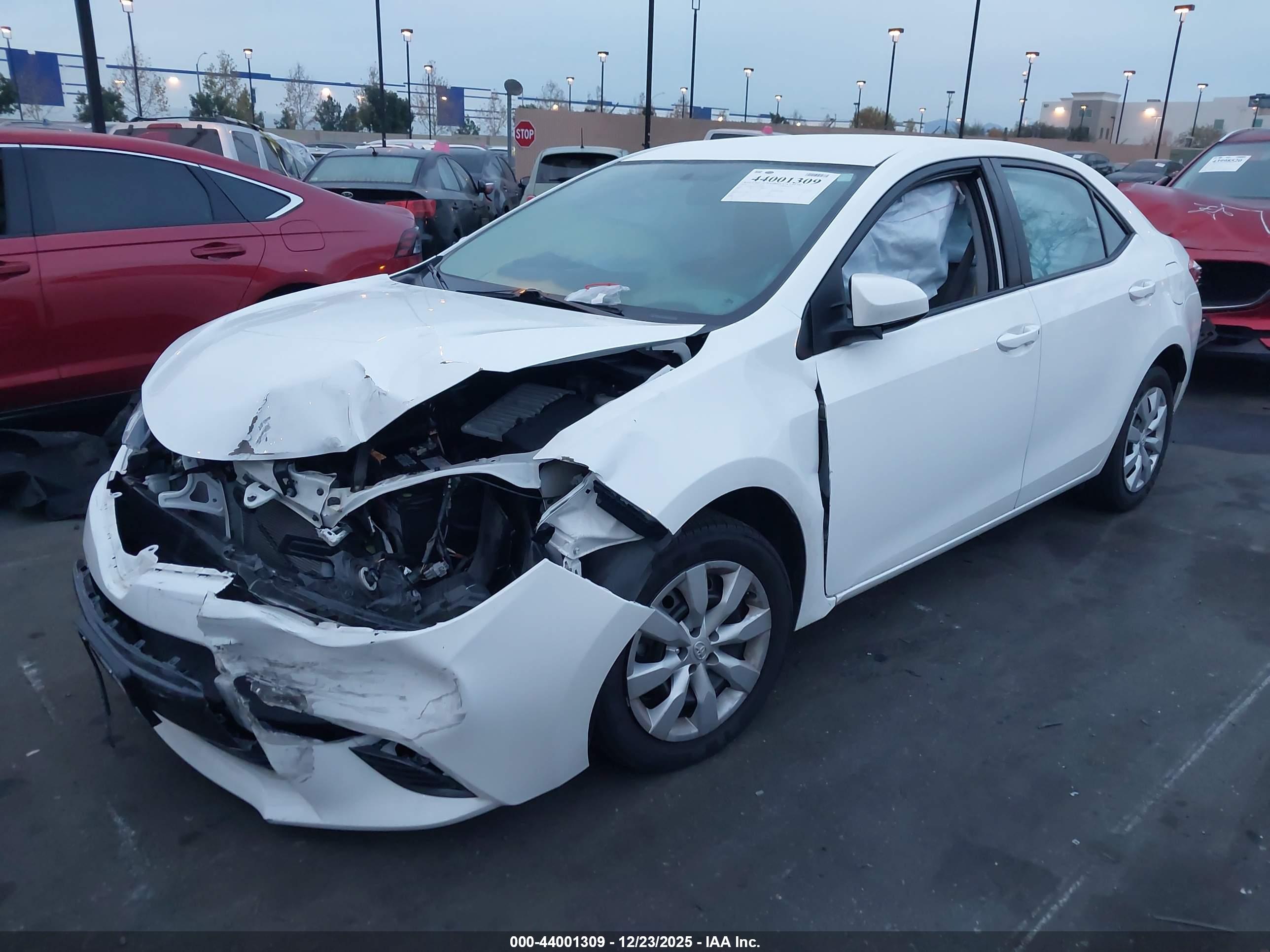TOYOTA COROLLA image 2