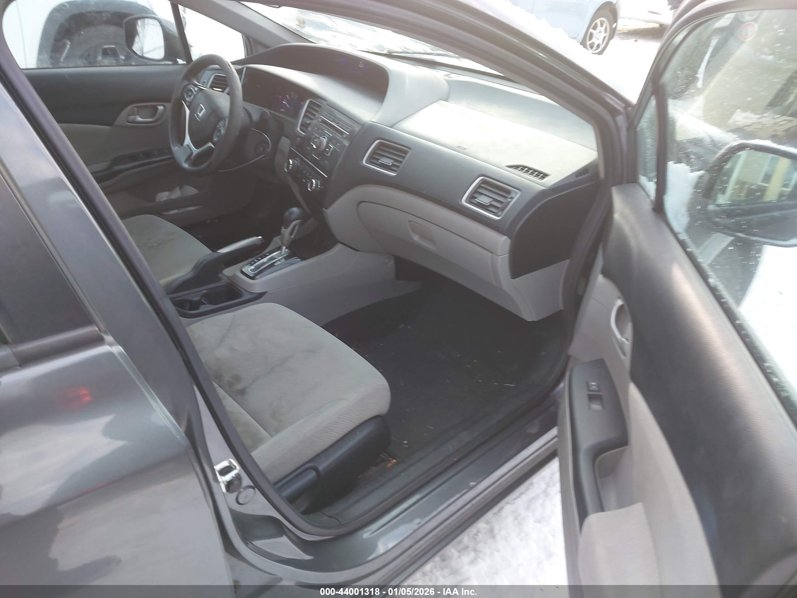 HONDA CIVIC image 5