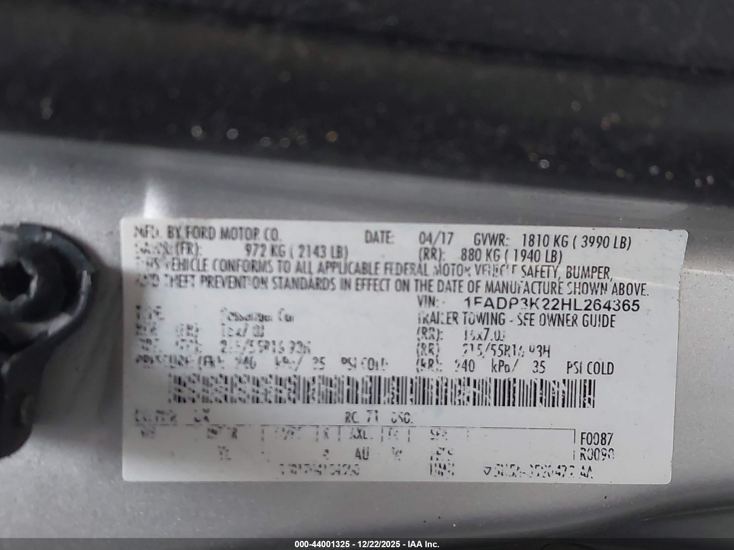 FORD FOCUS image 9
