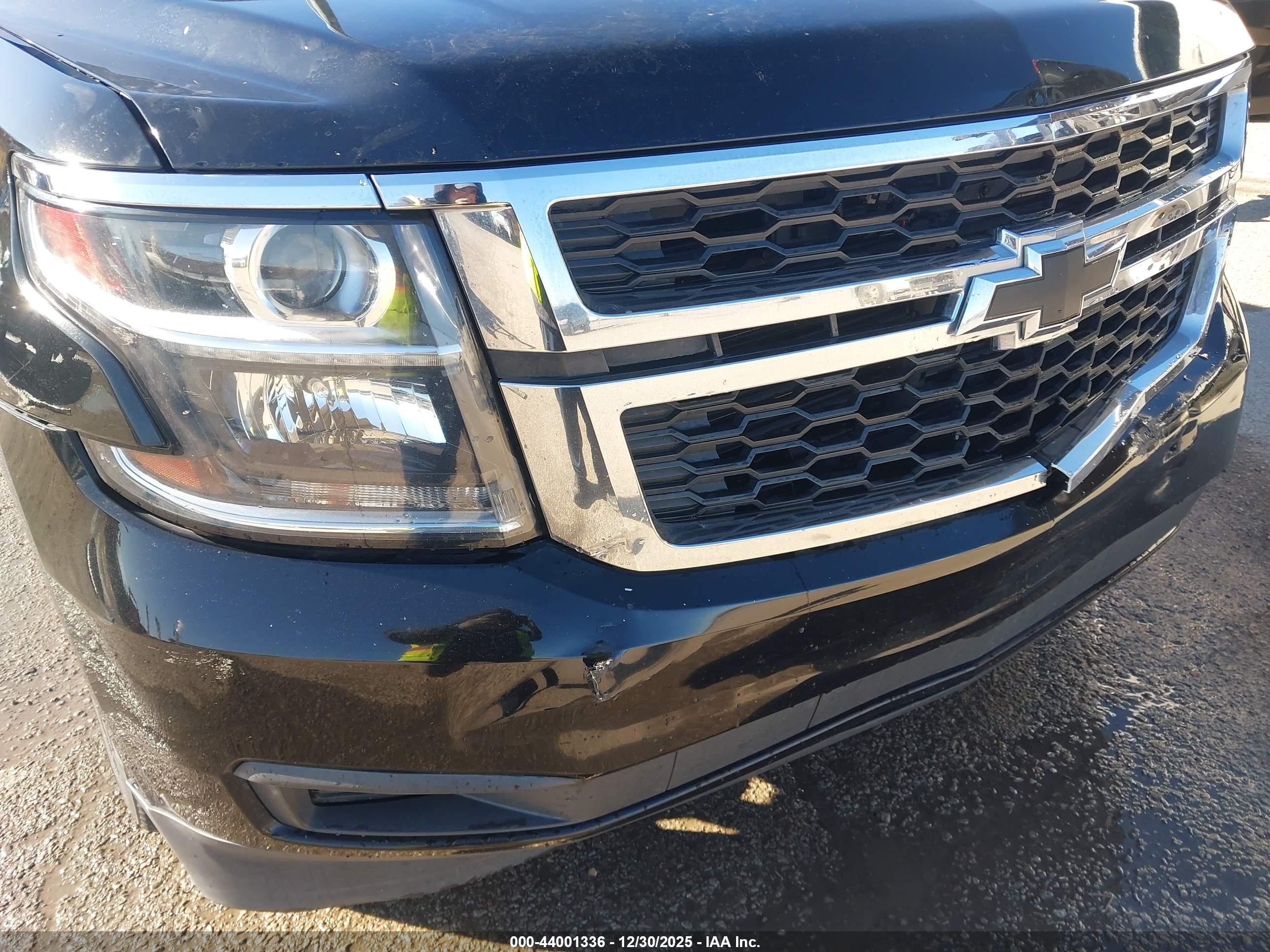 CHEVROLET TAHOE image 6