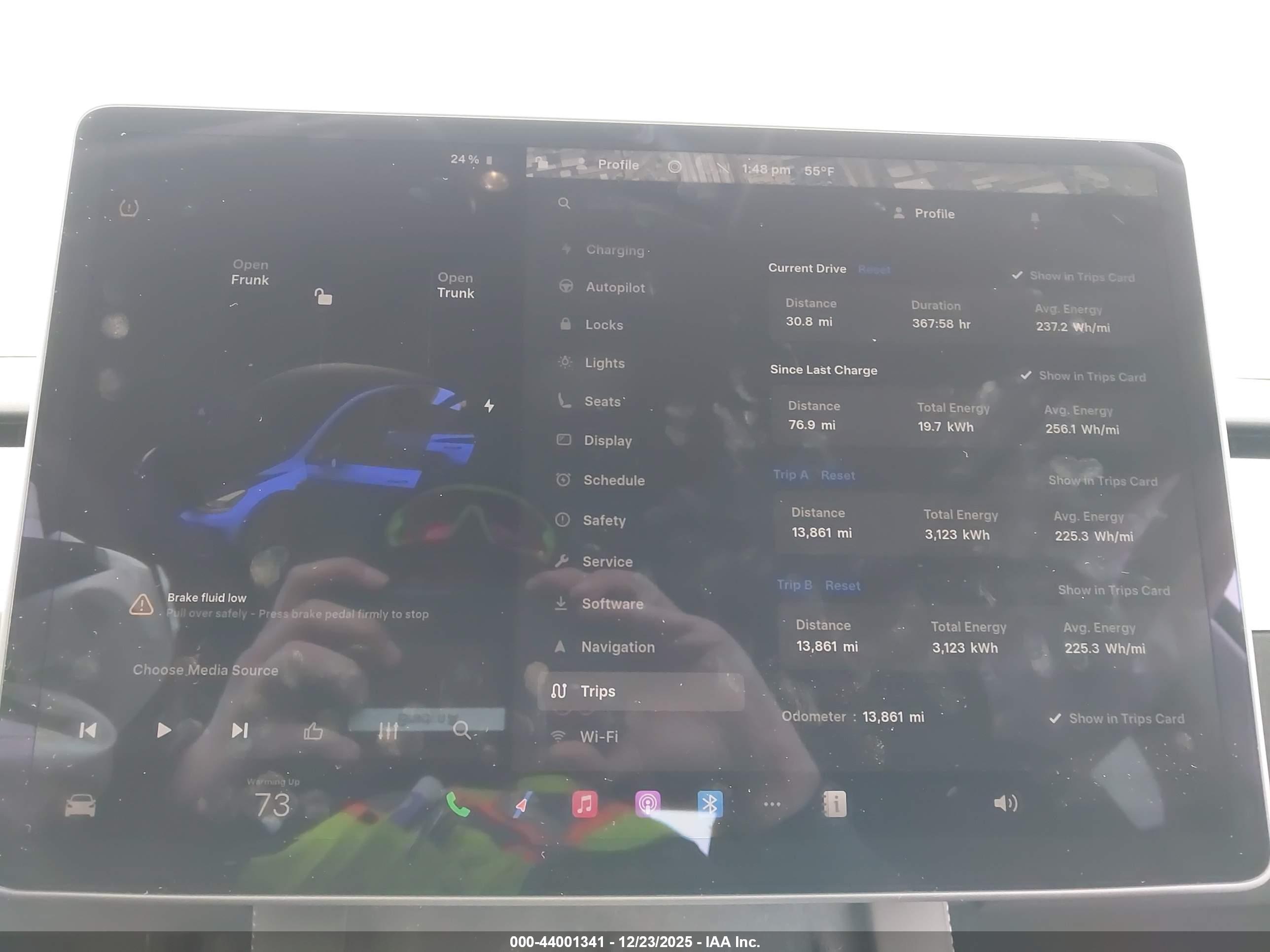 TESLA MODEL image 7