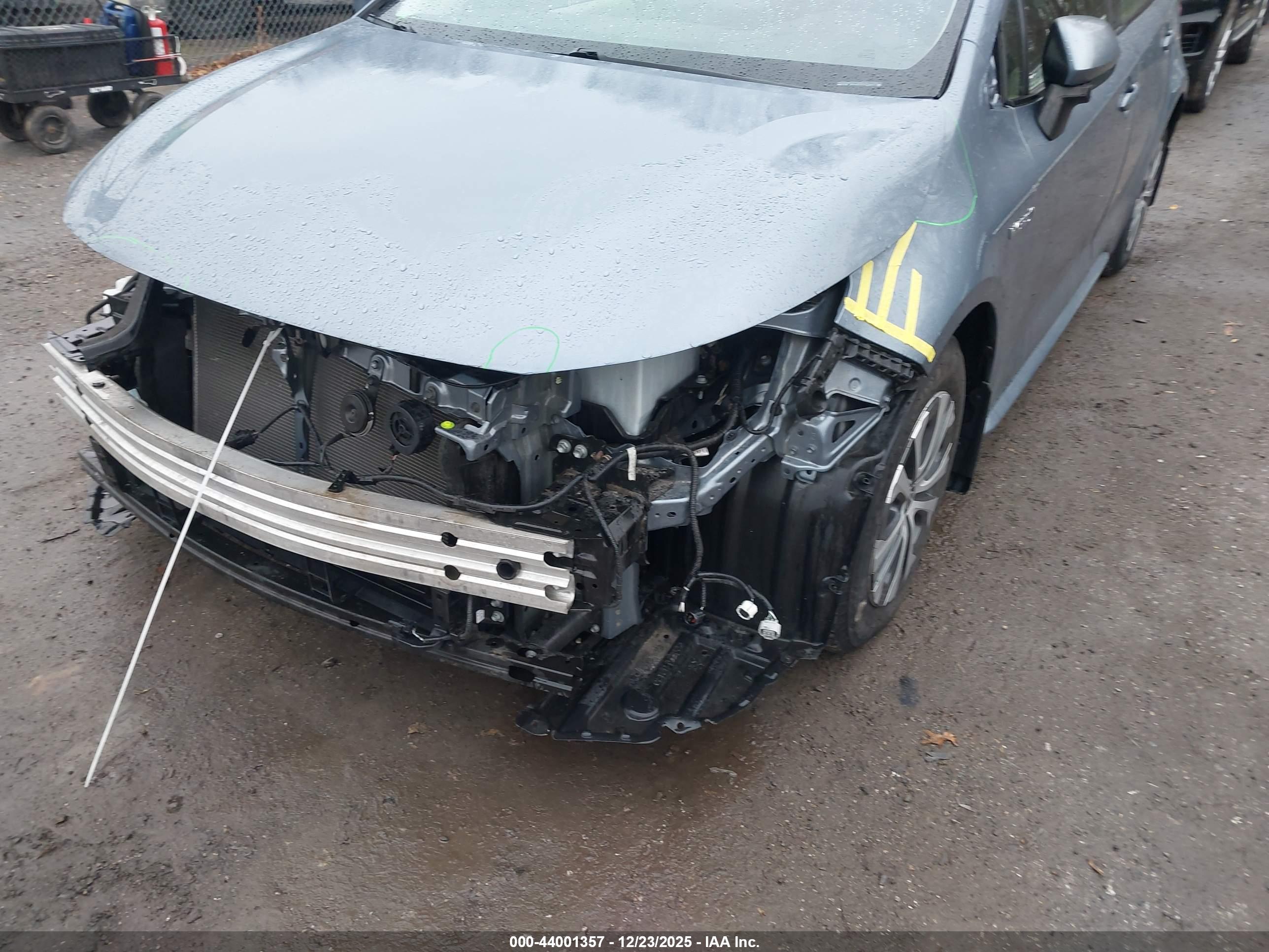 TOYOTA COROLLA image 6