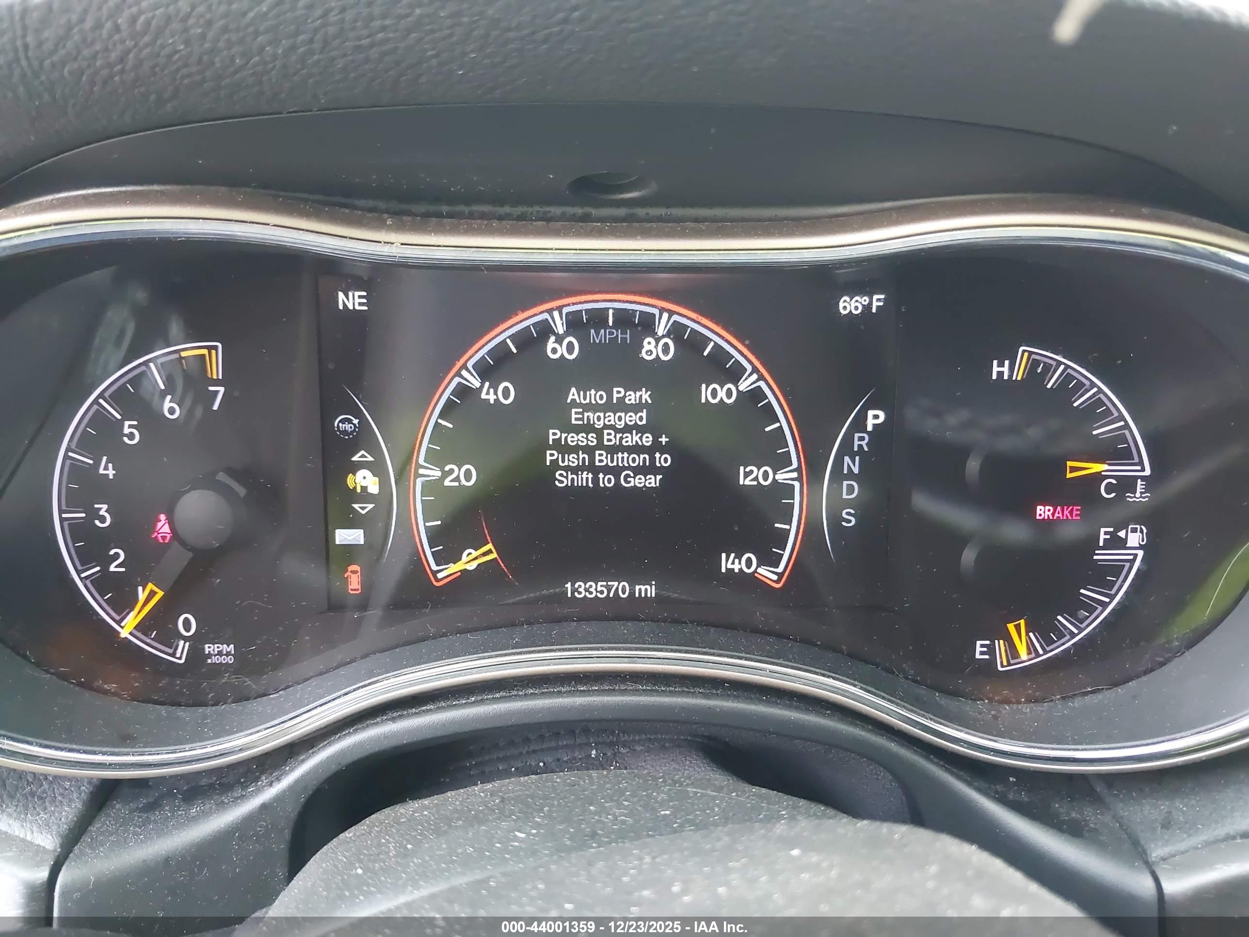 JEEP GRAND image 7