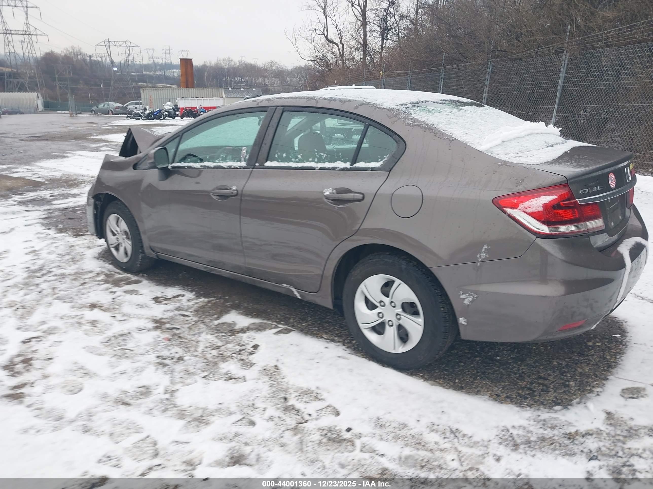 HONDA CIVIC image 3