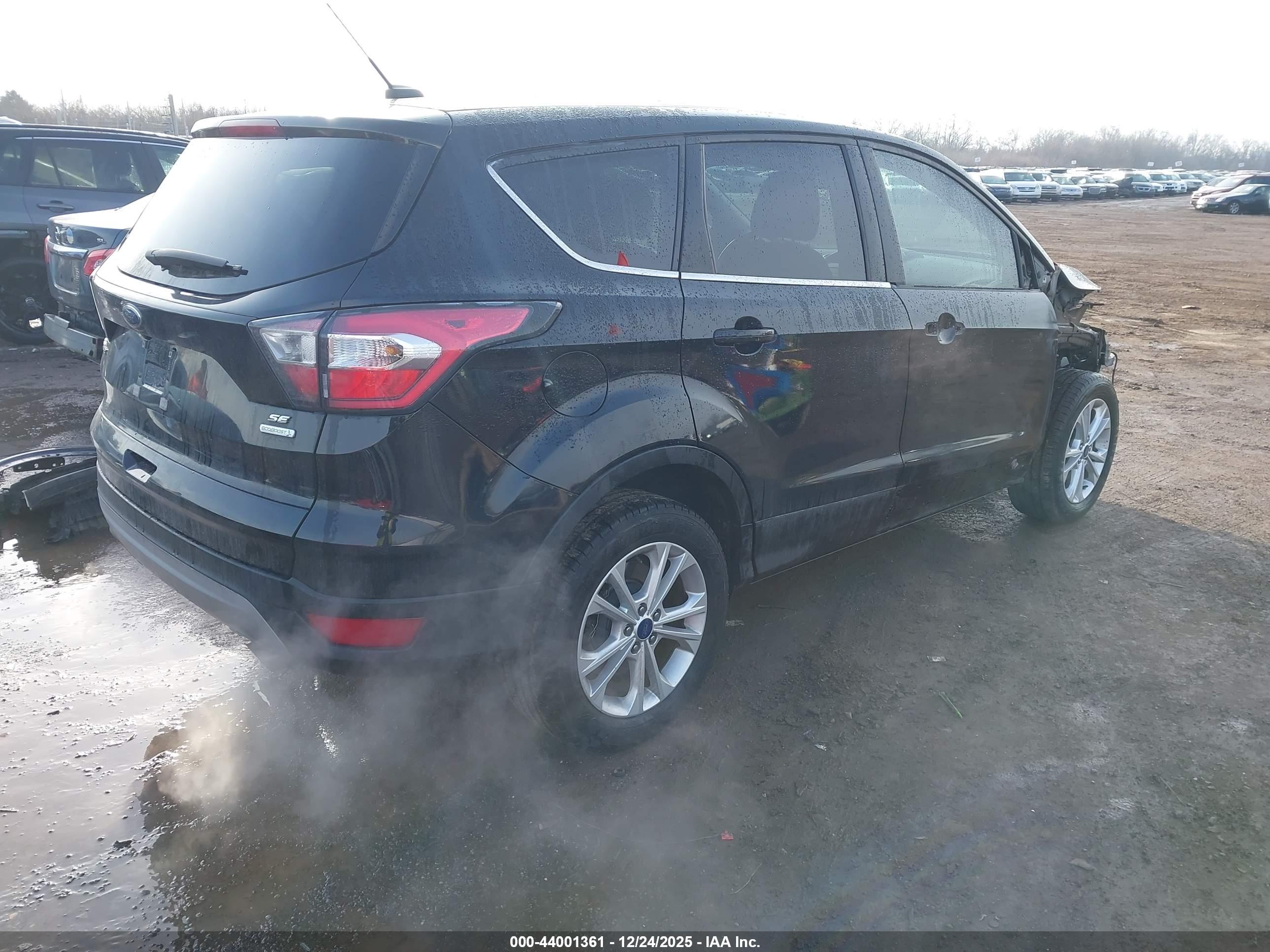 FORD ESCAPE image 4