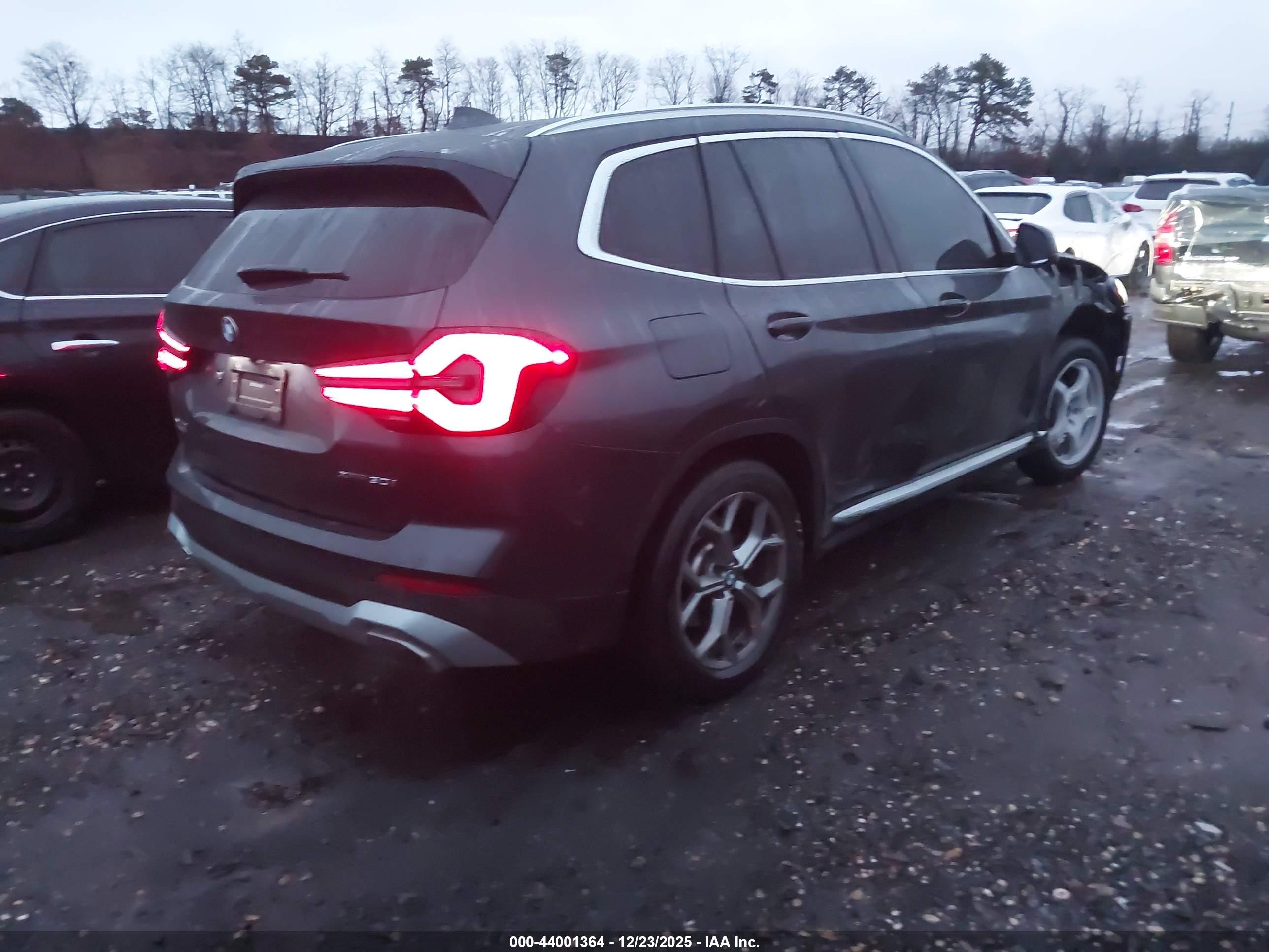 BMW X3 image 4