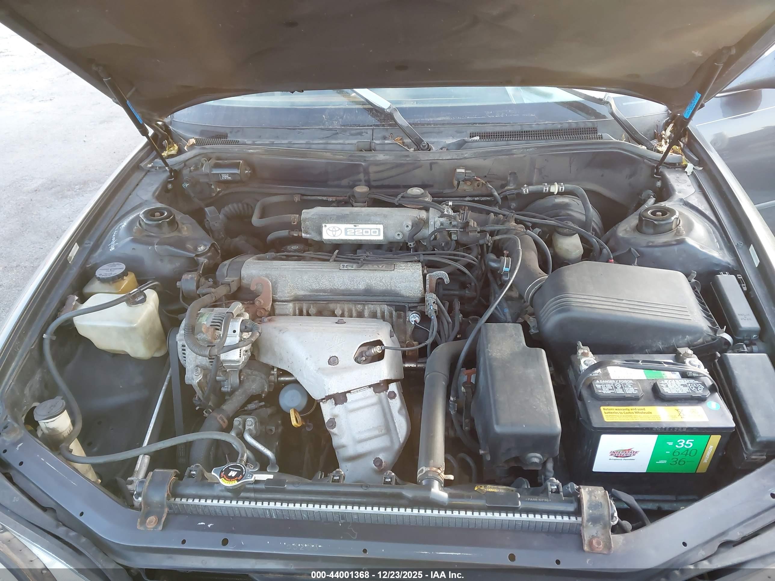 TOYOTA CAMRY image 10