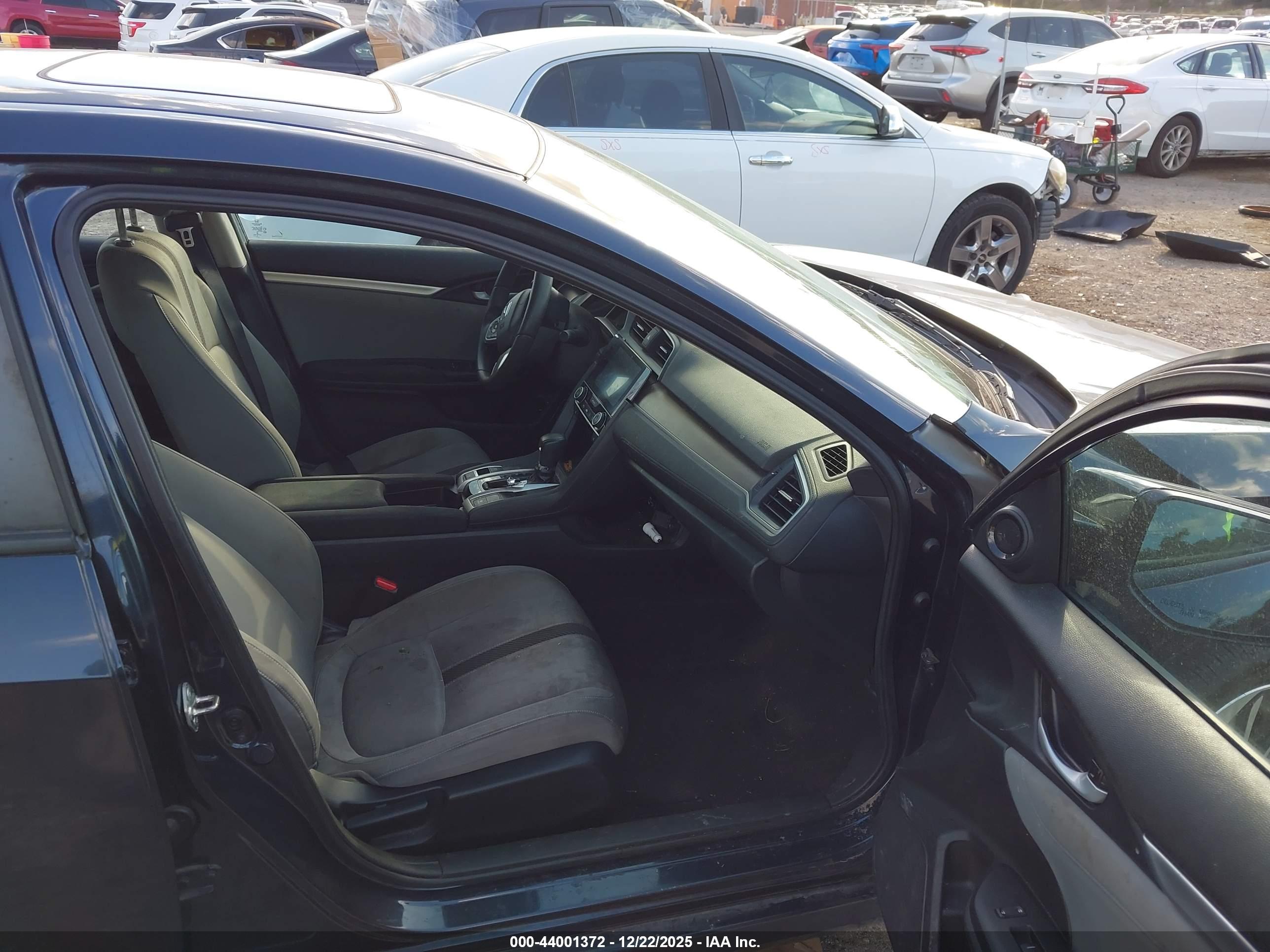HONDA CIVIC image 5