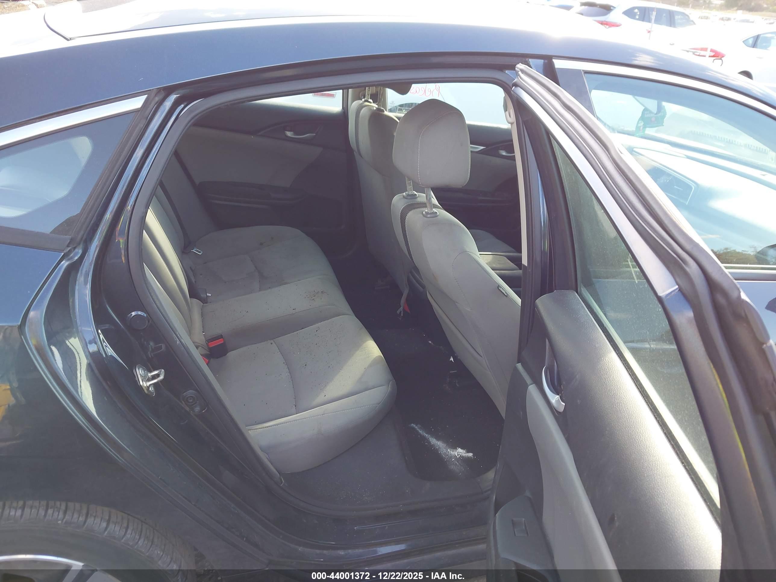 HONDA CIVIC image 8