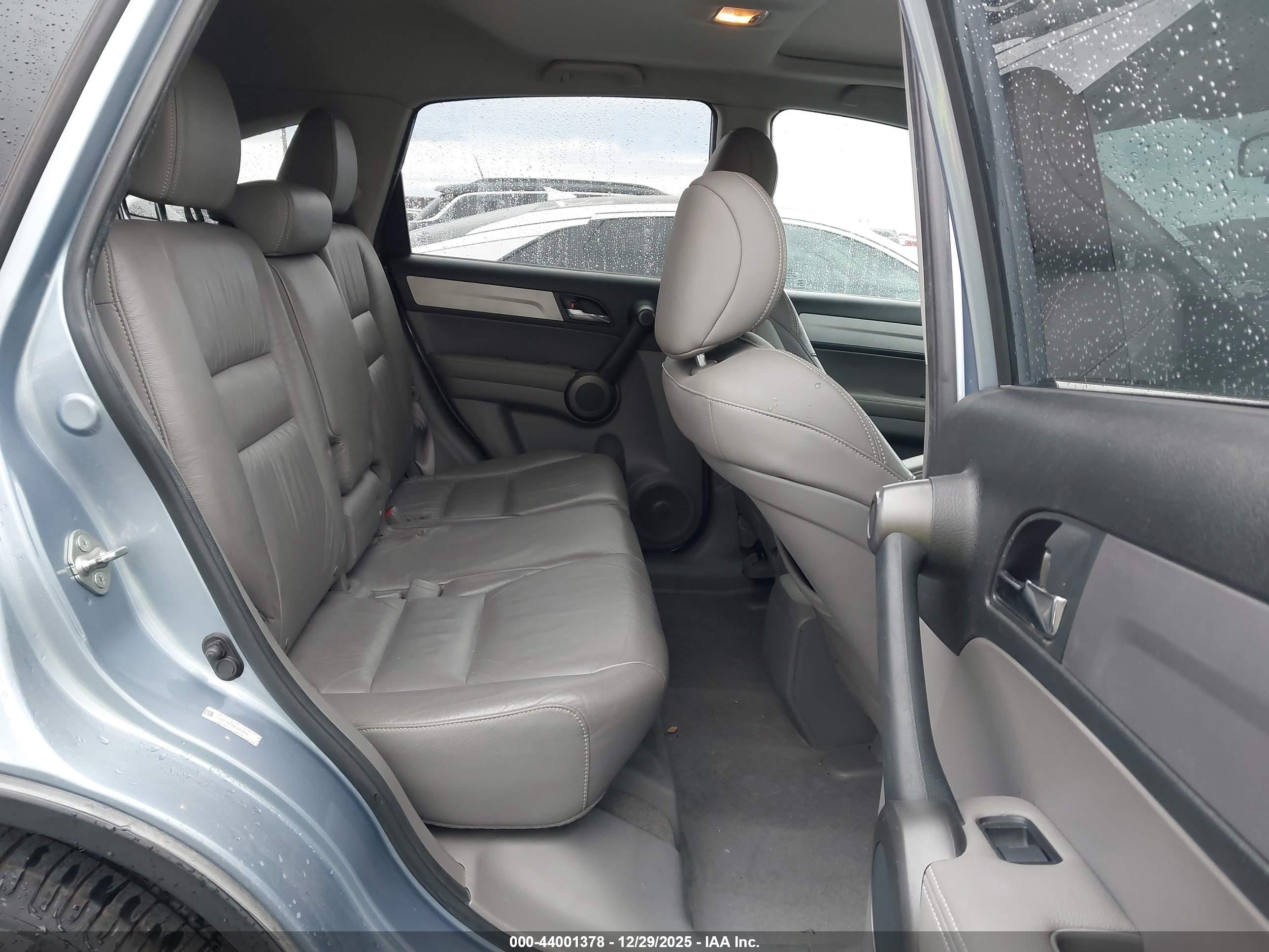 HONDA CR-V image 8