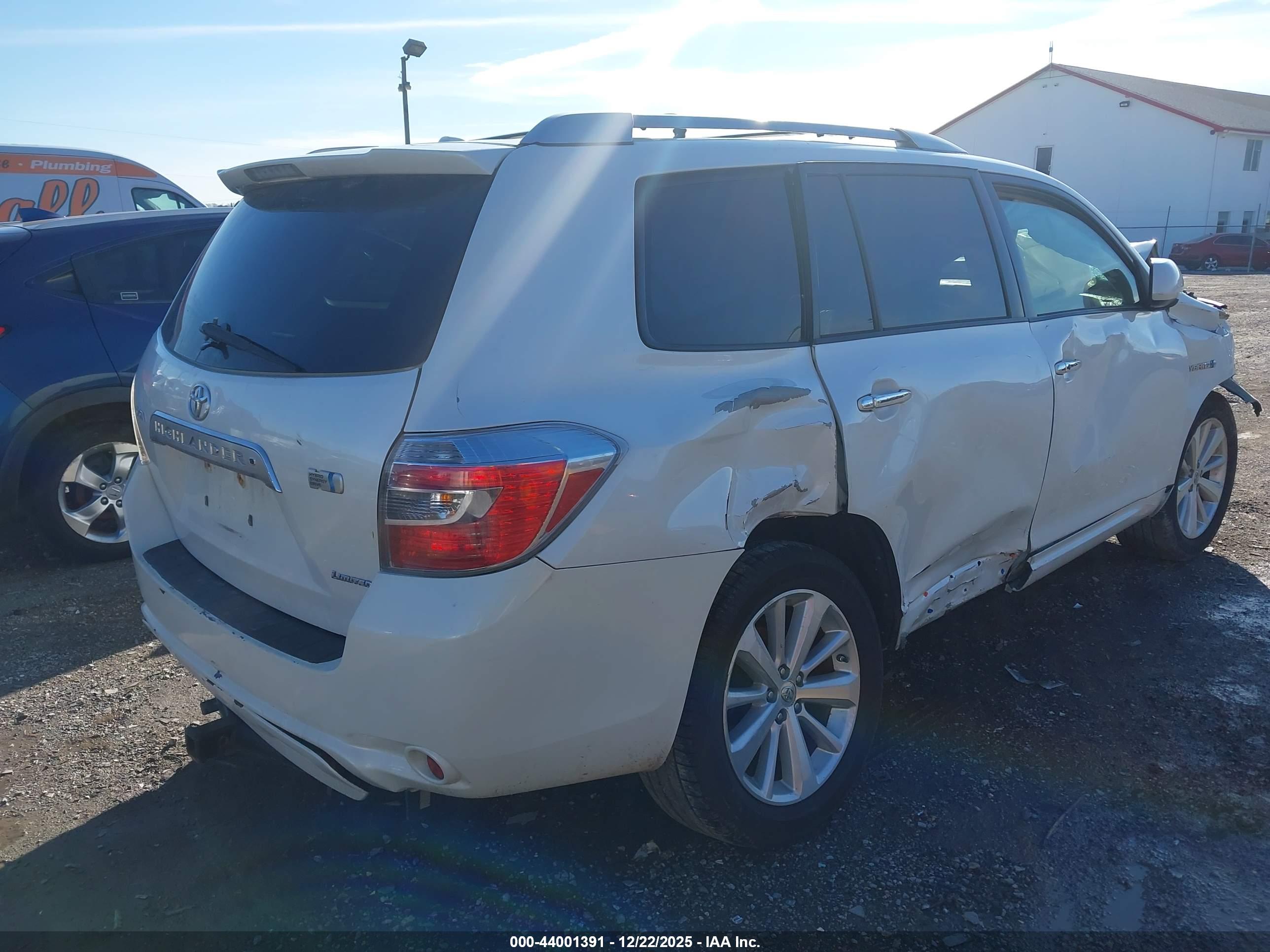 TOYOTA HIGHLANDER image 4