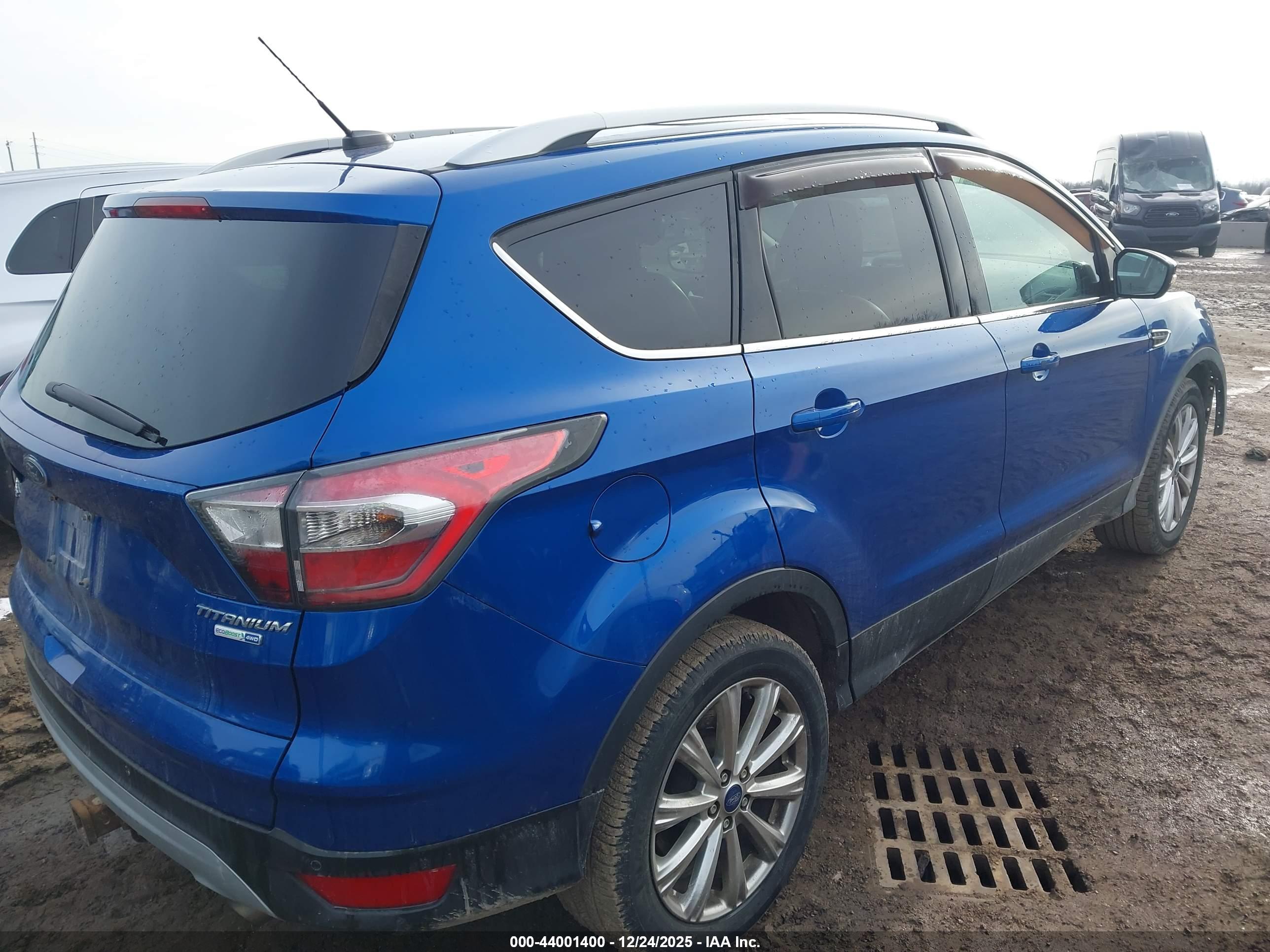 FORD ESCAPE image 4