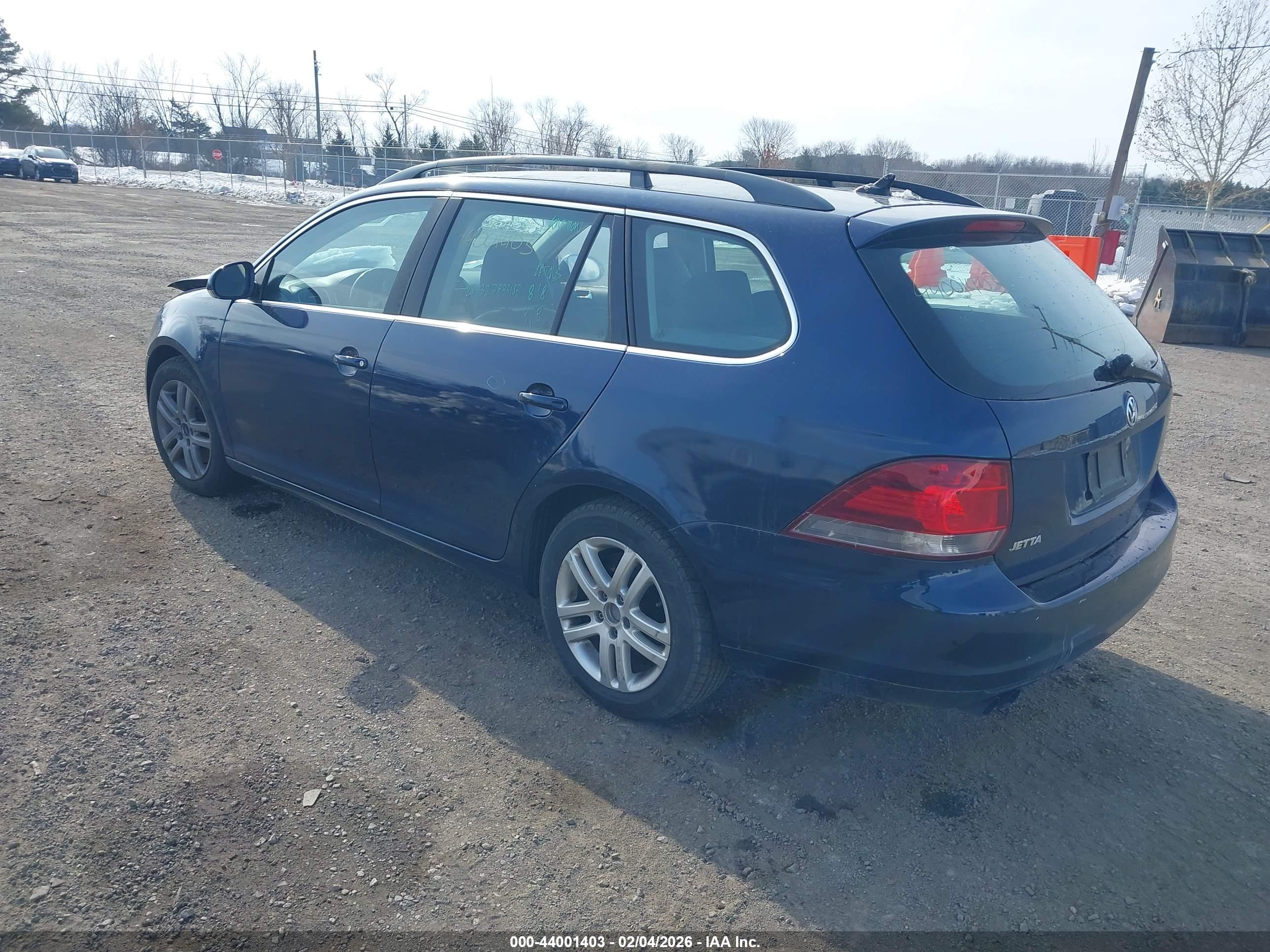 VOLKSWAGEN JETTA image 3