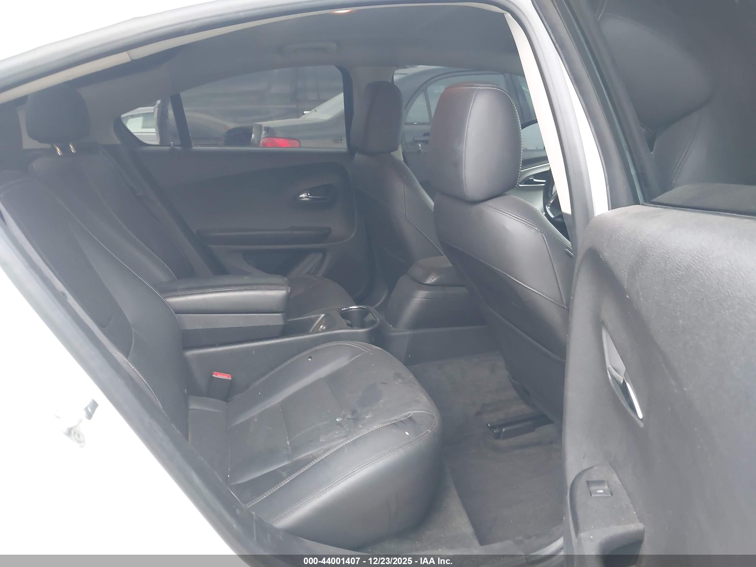 CHEVROLET VOLT image 8