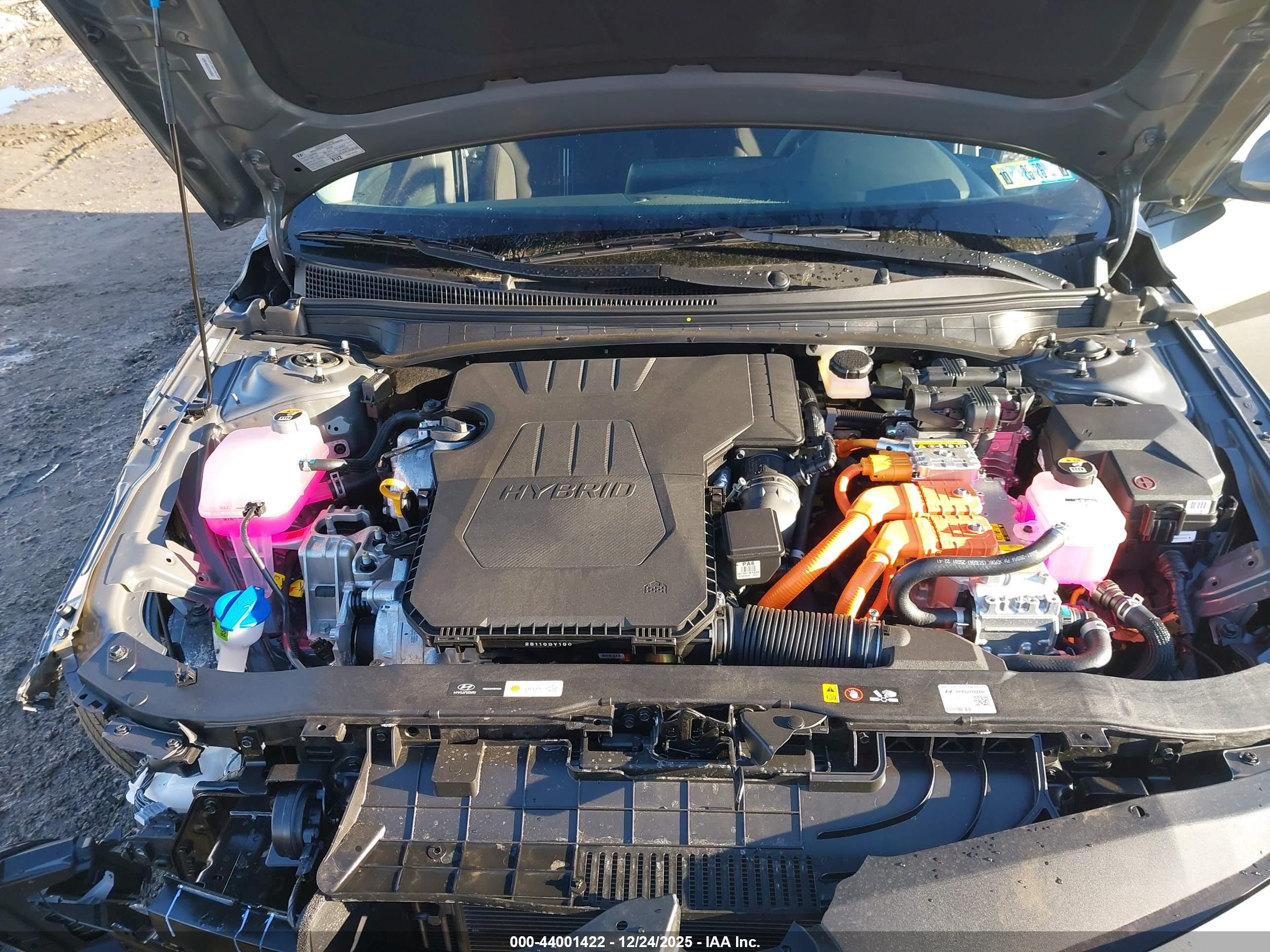 HYUNDAI ELANTRA image 10