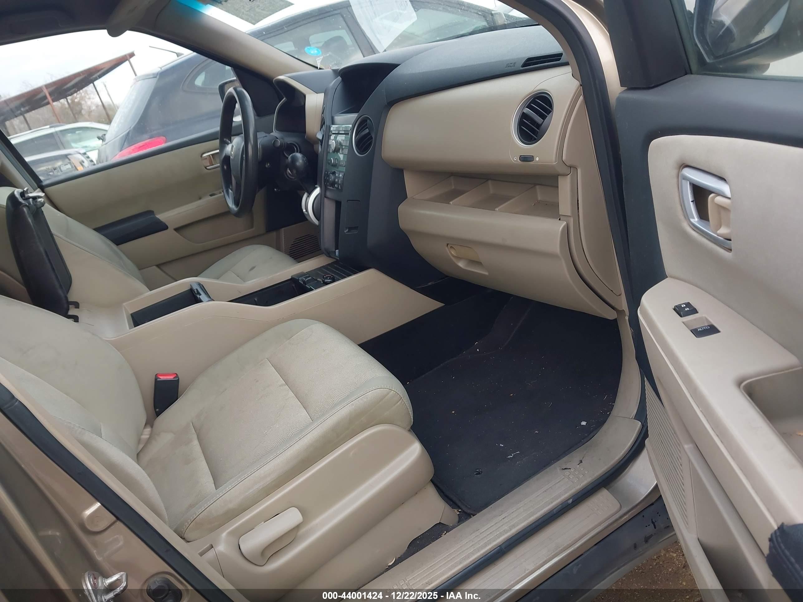 HONDA PILOT image 5