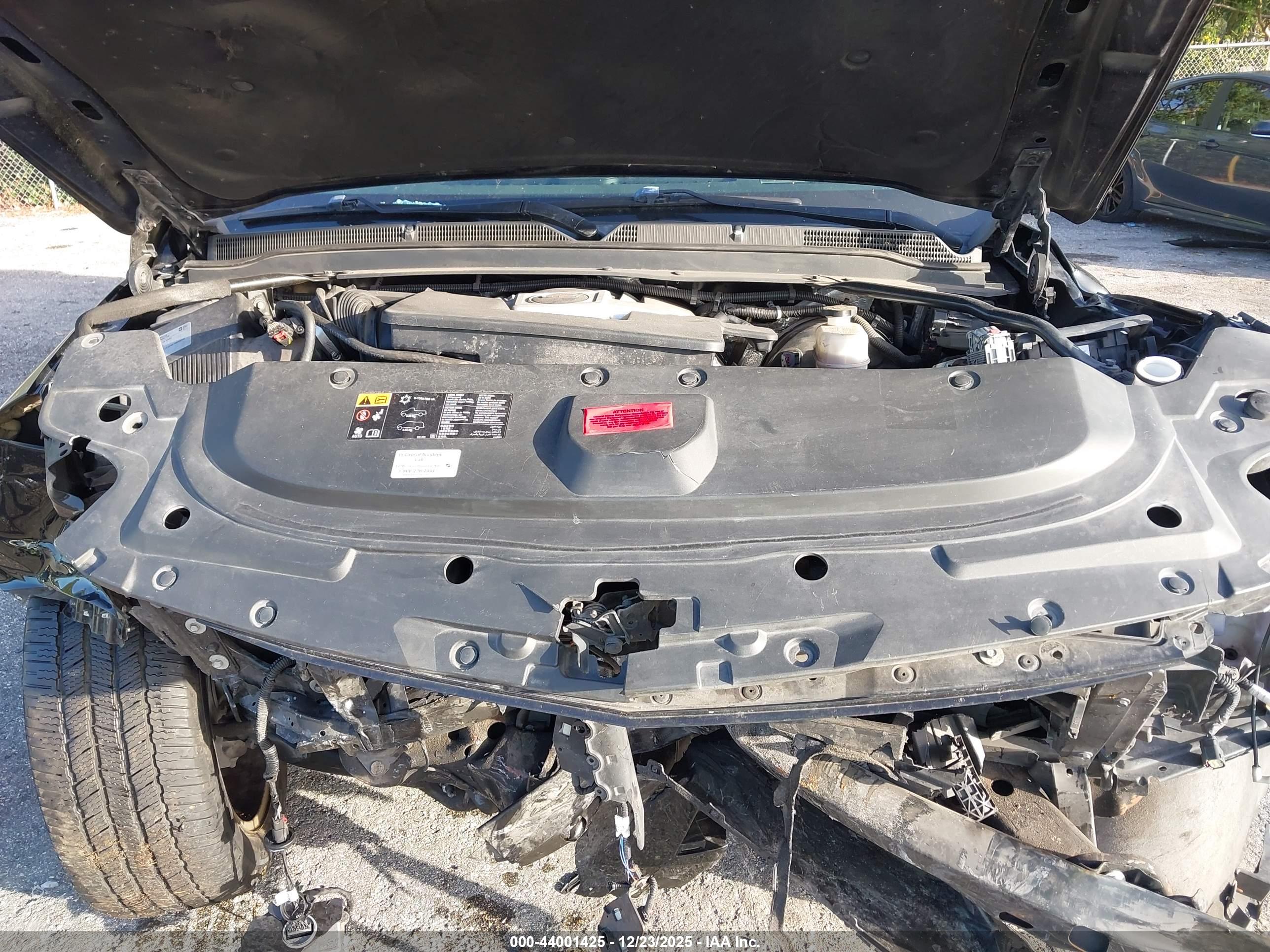 CADILLAC ESCALADE image 10