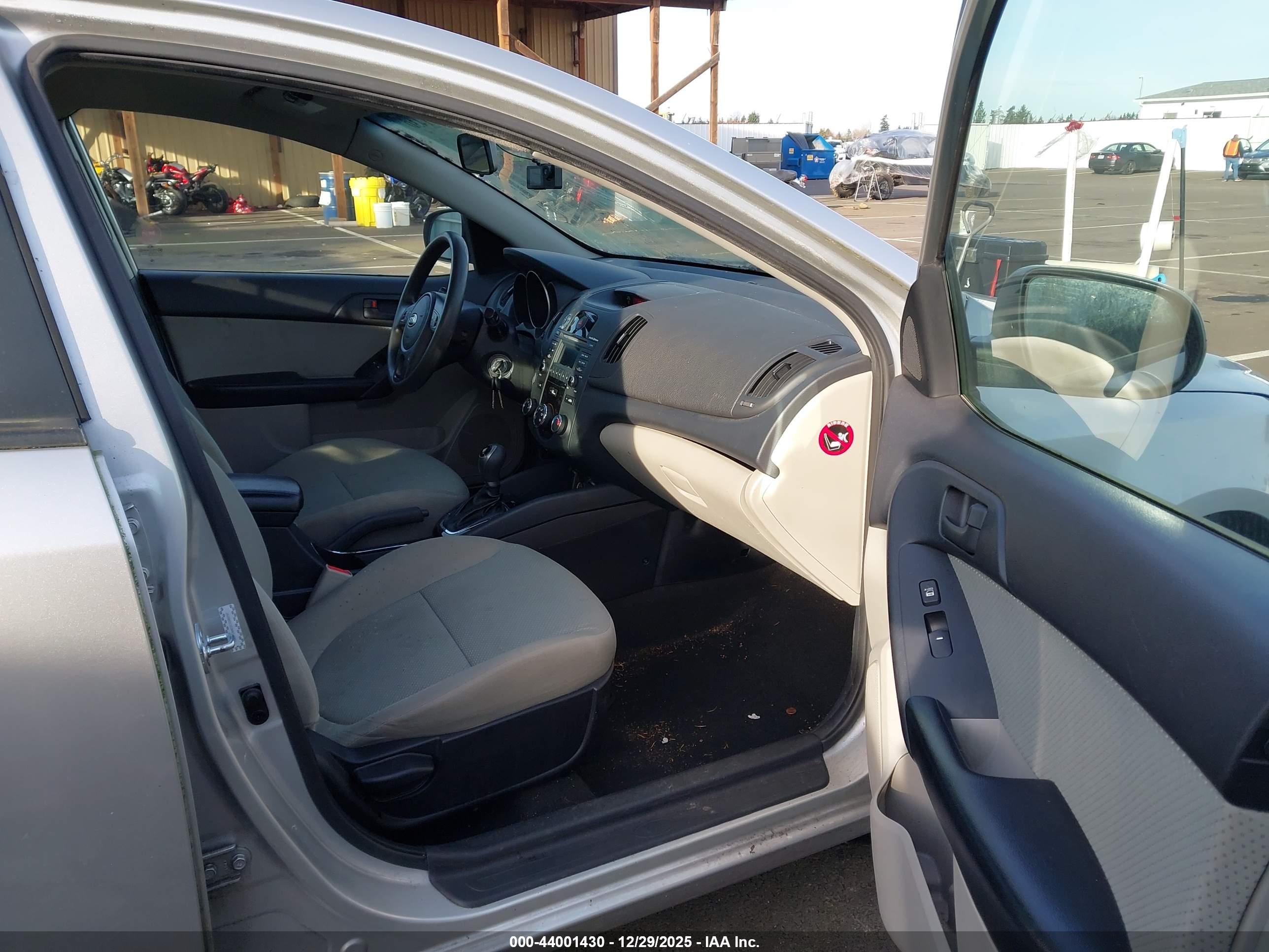 KIA FORTE image 5