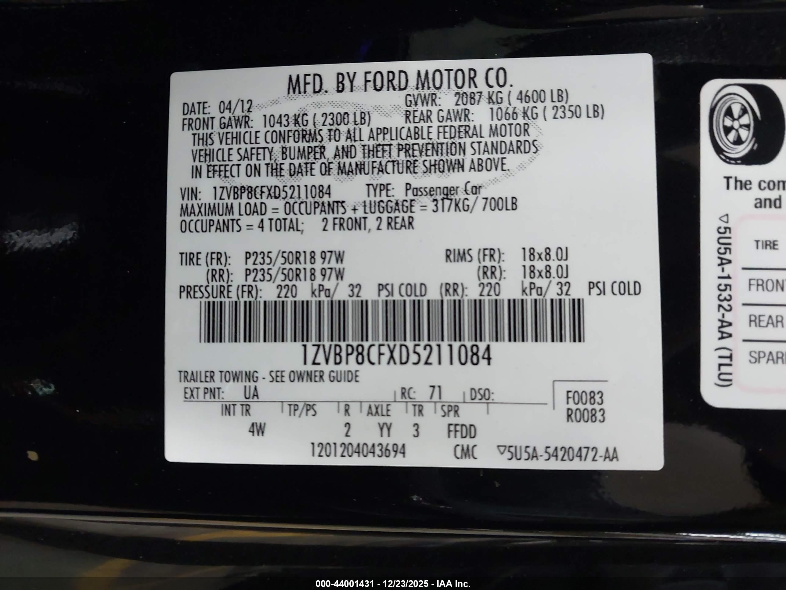 FORD MUSTANG image 9
