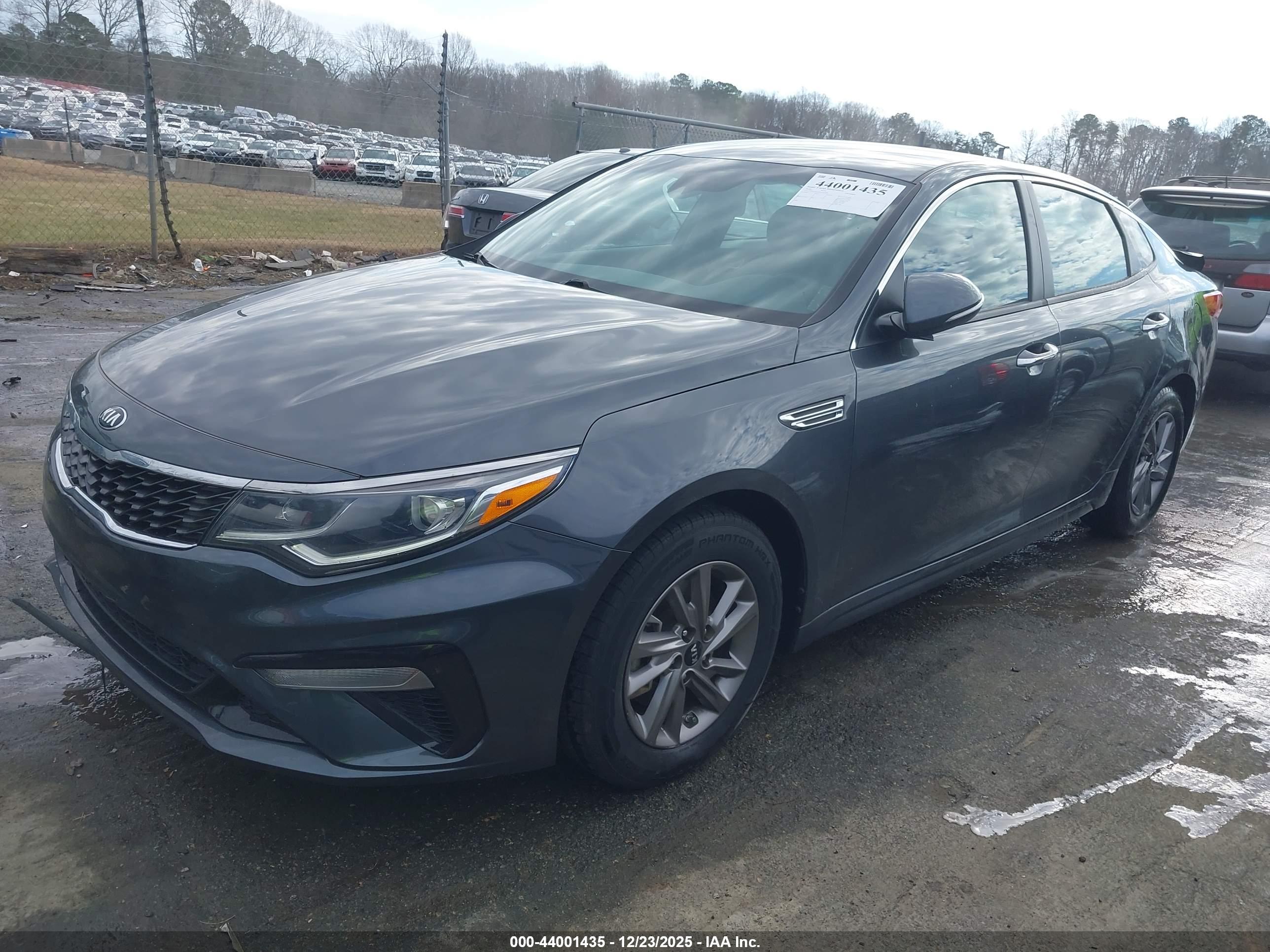 KIA OPTIMA image 2