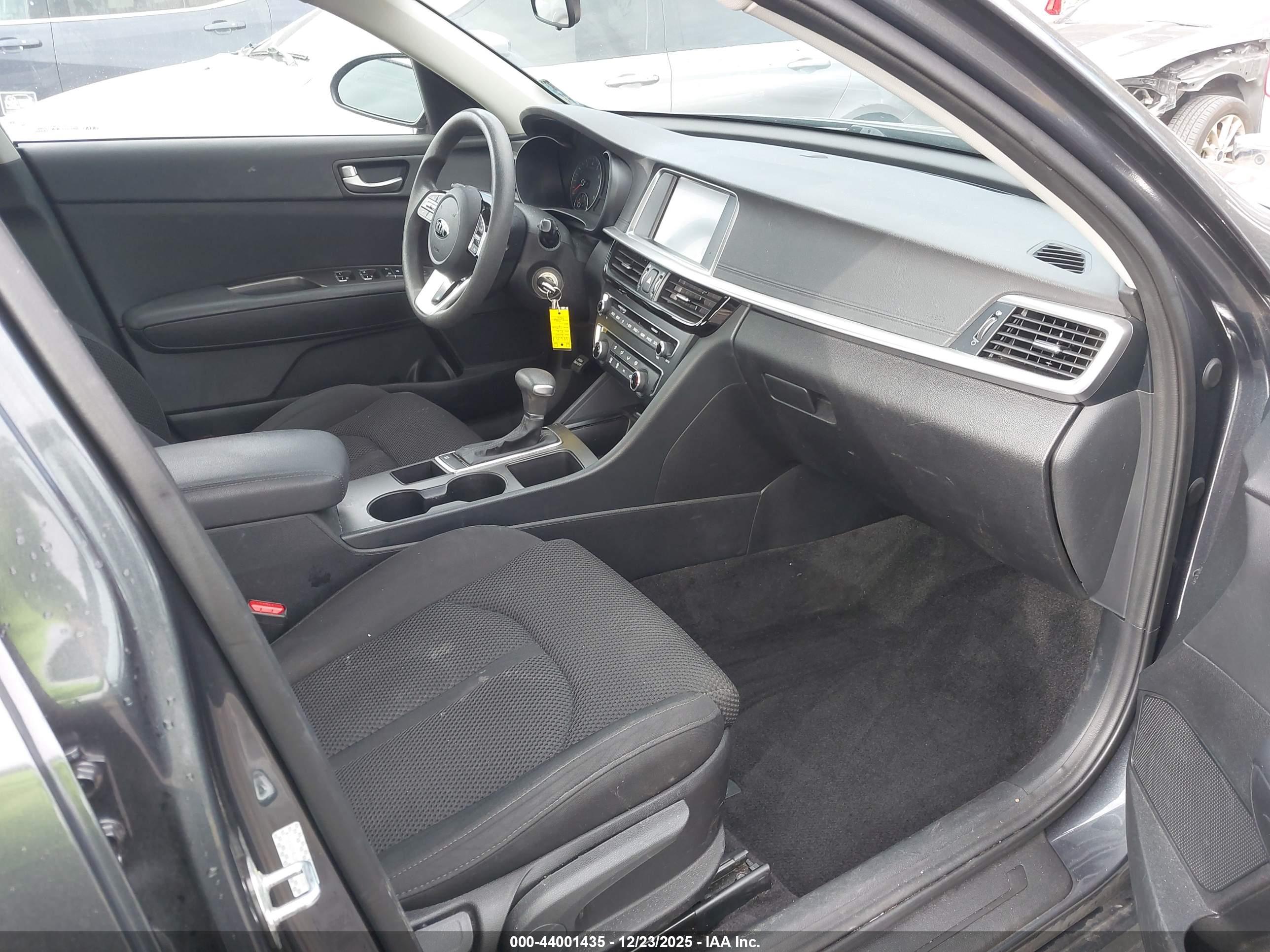 KIA OPTIMA image 5