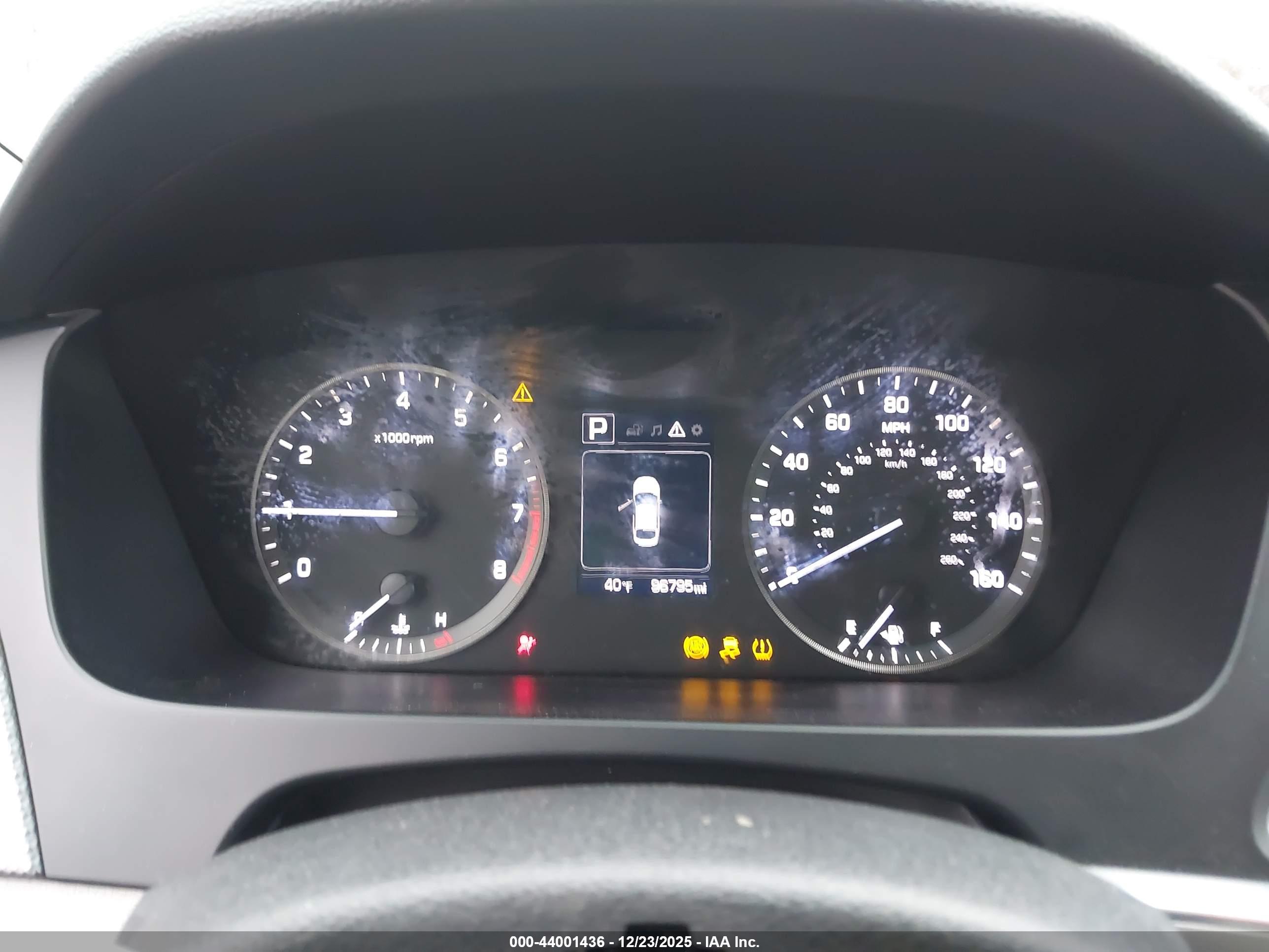 HYUNDAI SONATA image 7