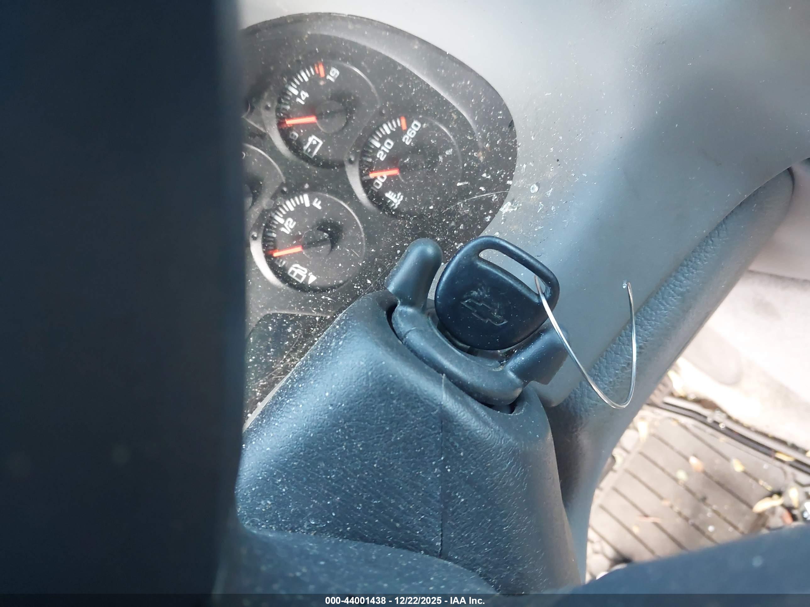 CHEVROLET TRAILBLAZER image 11