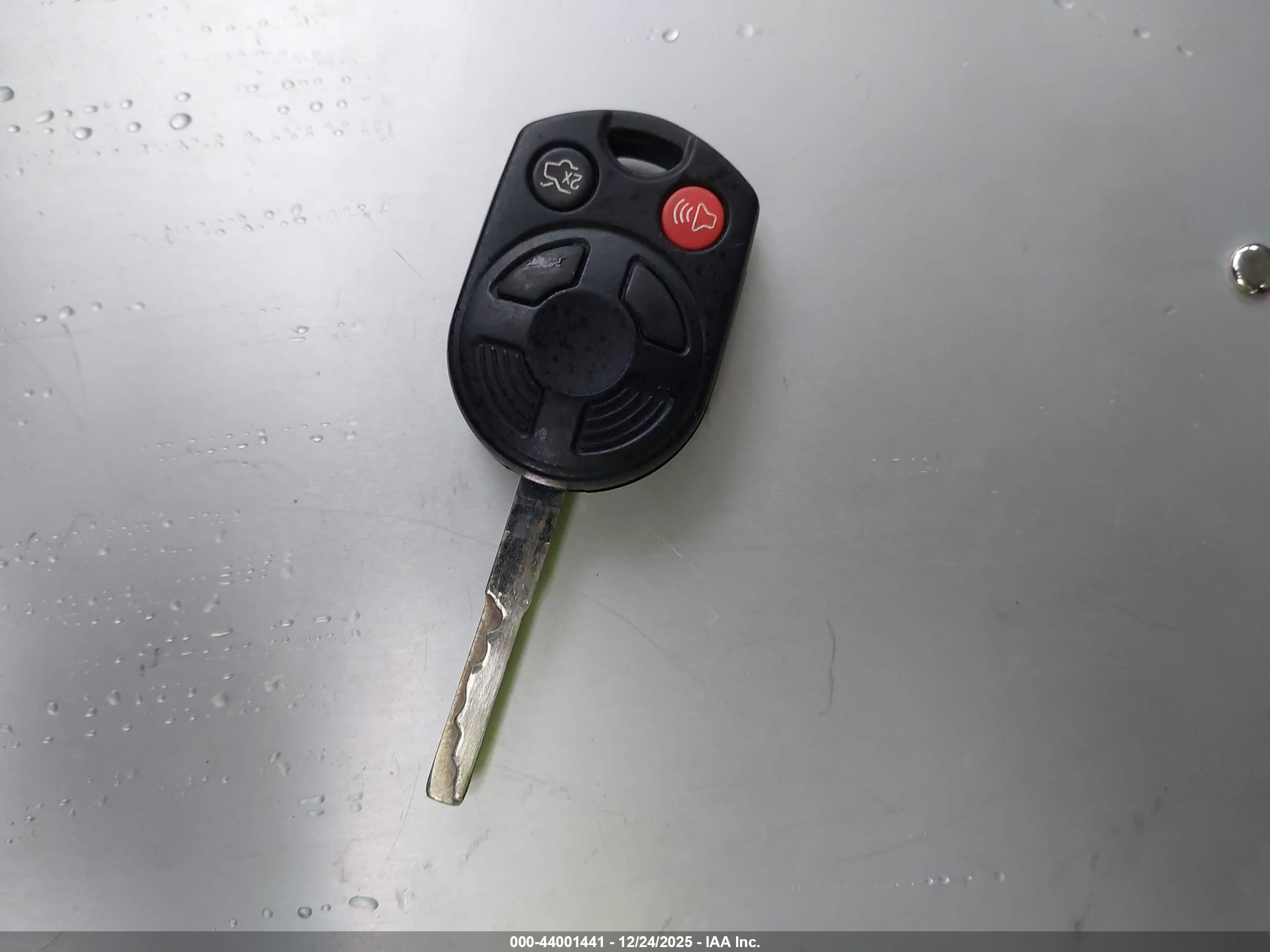 FORD FOCUS image 11