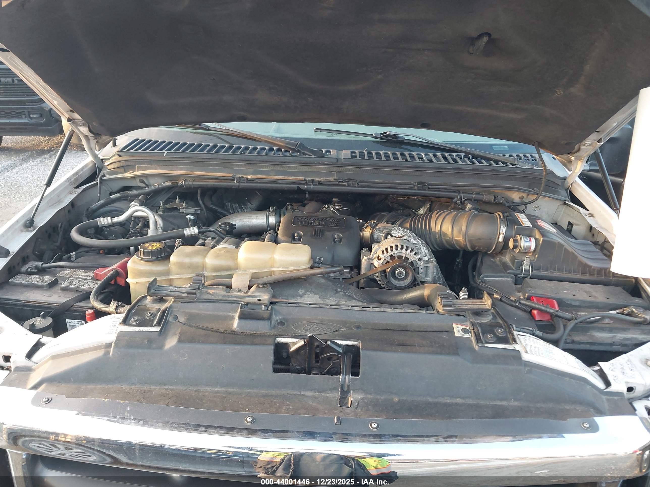 FORD F-350 image 10