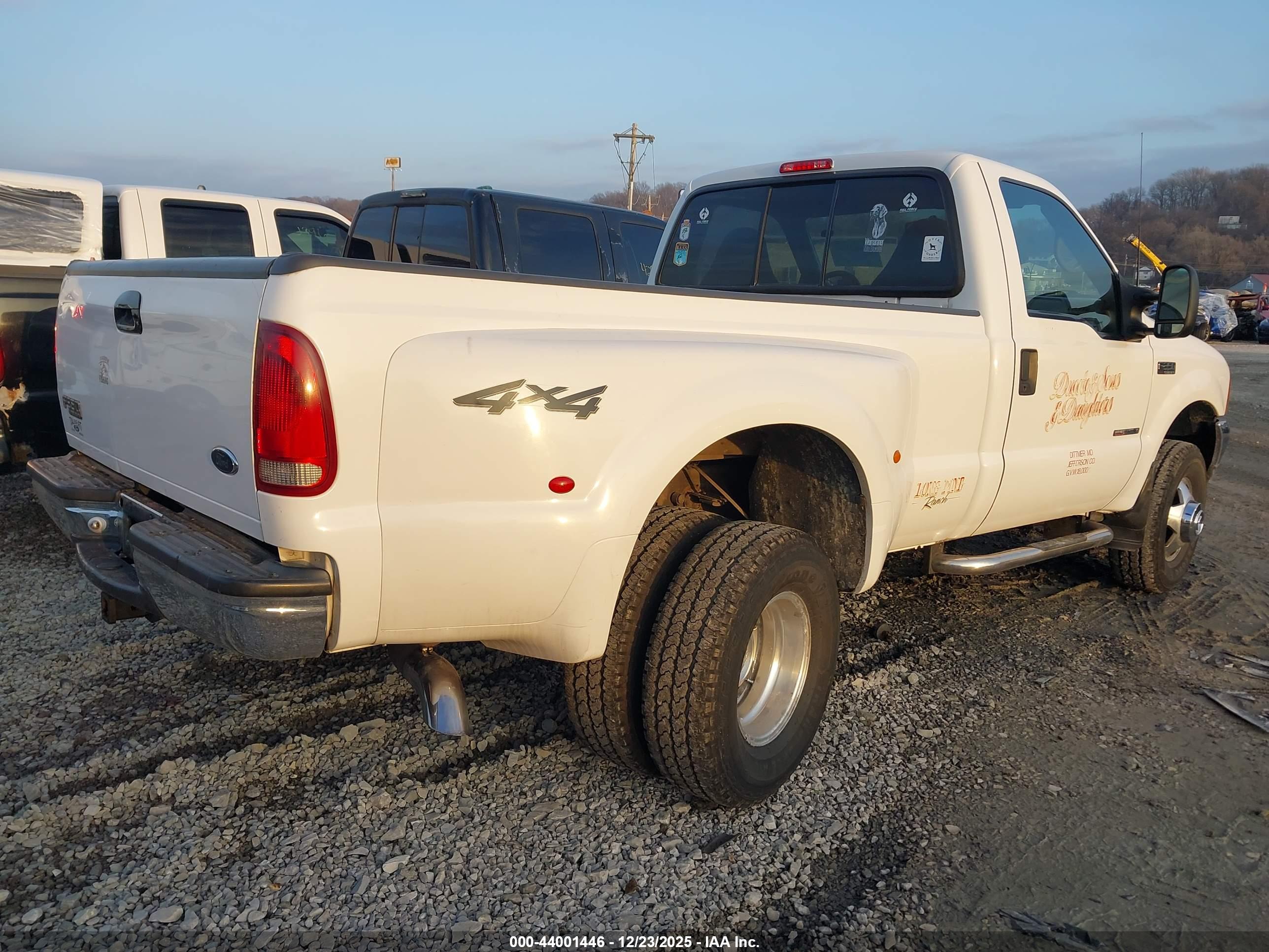 FORD F-350 image 4