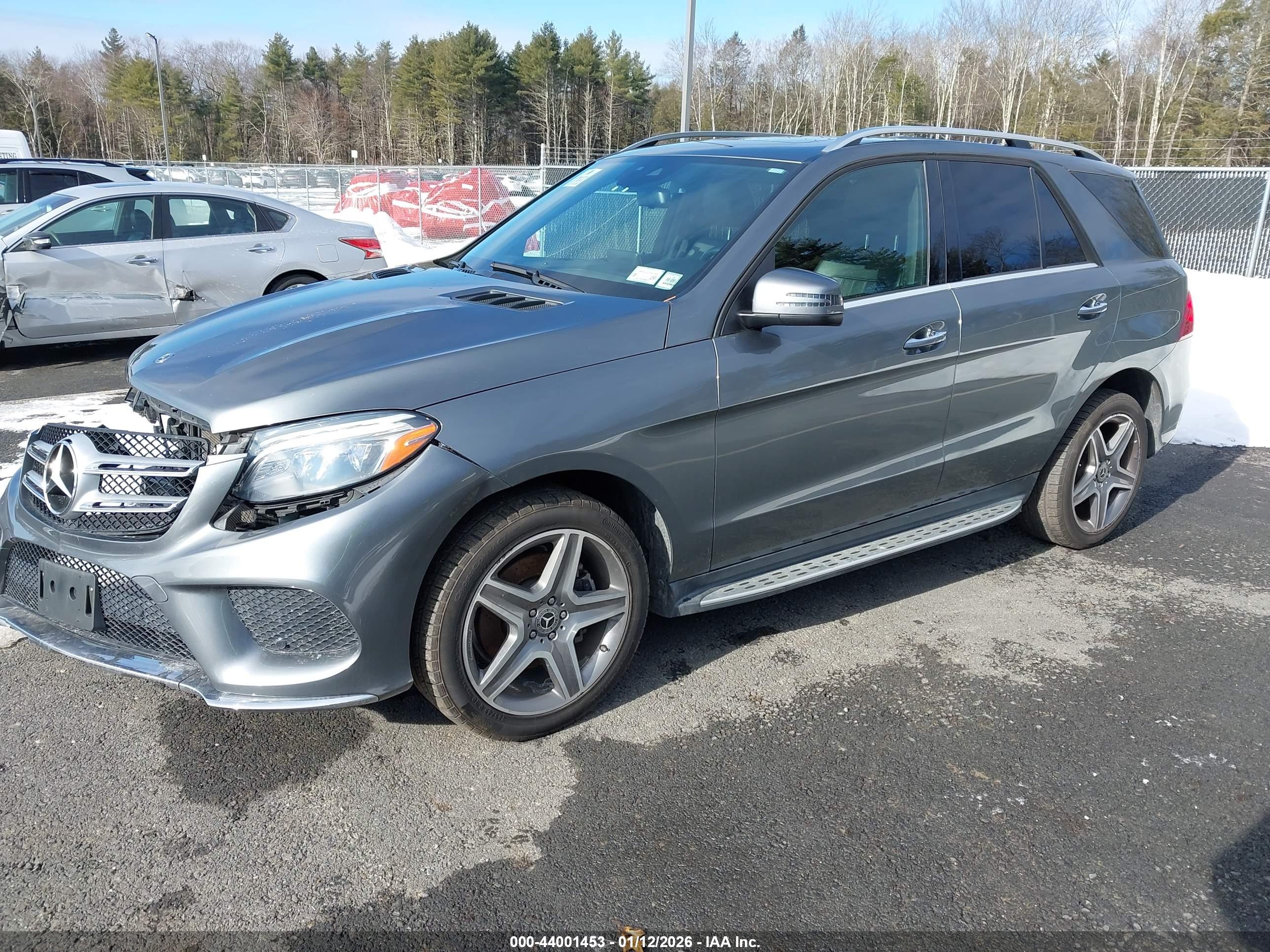 MERCEDES-BENZ GLE image 2