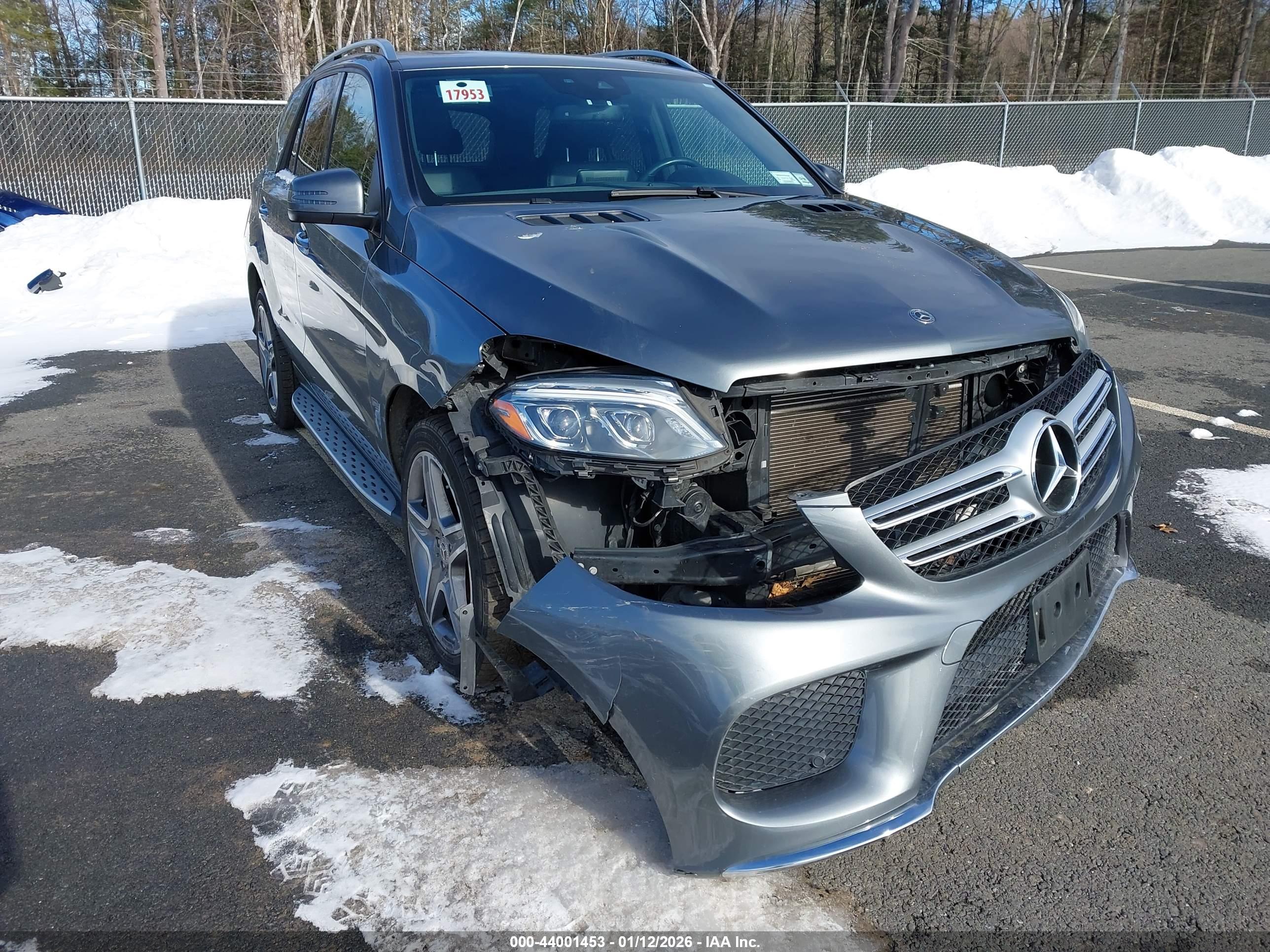 MERCEDES-BENZ GLE image 6