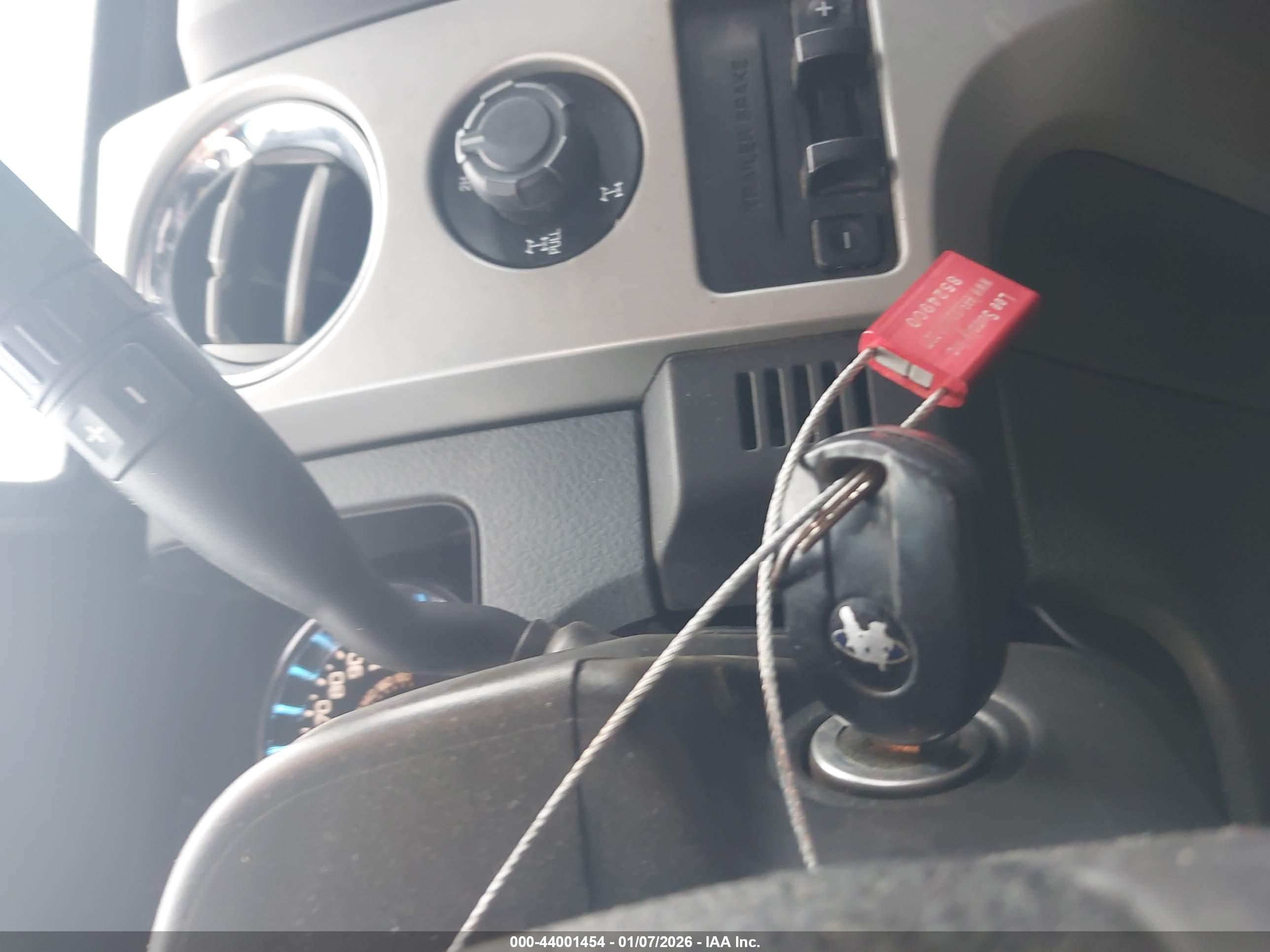 FORD F-150 image 11