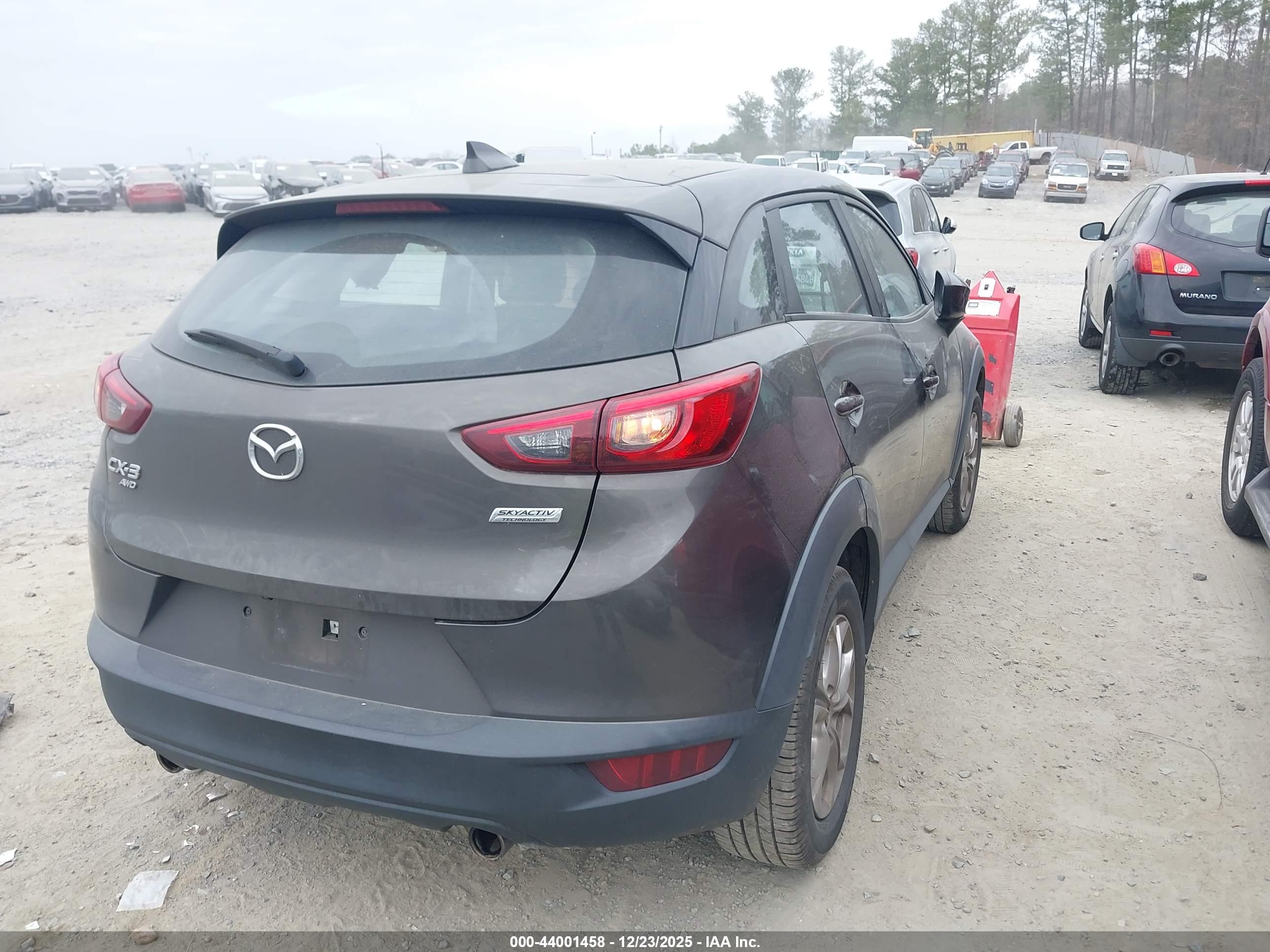 MAZDA CX-3 image 4