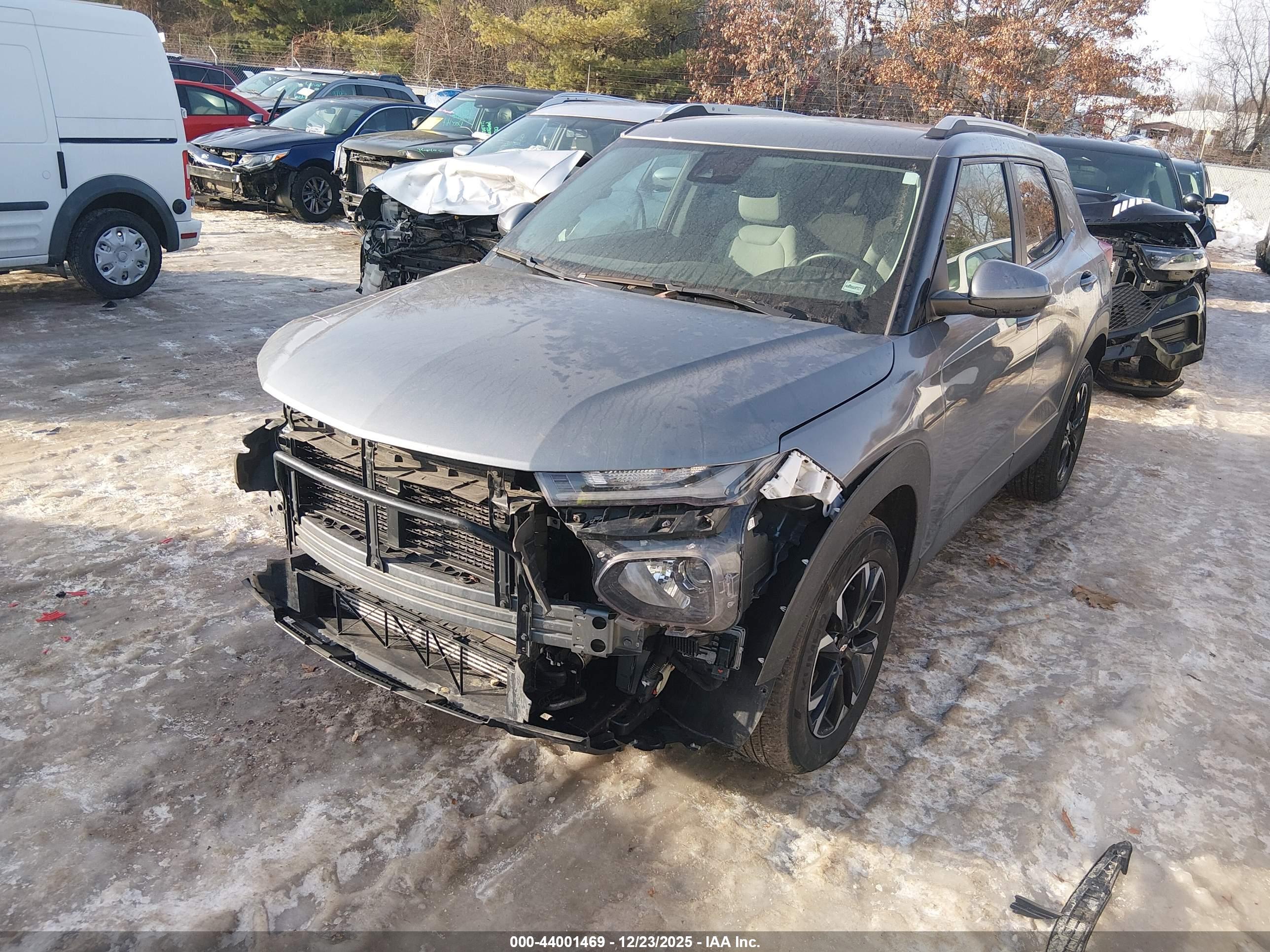 CHEVROLET TRAILBLAZER image 2