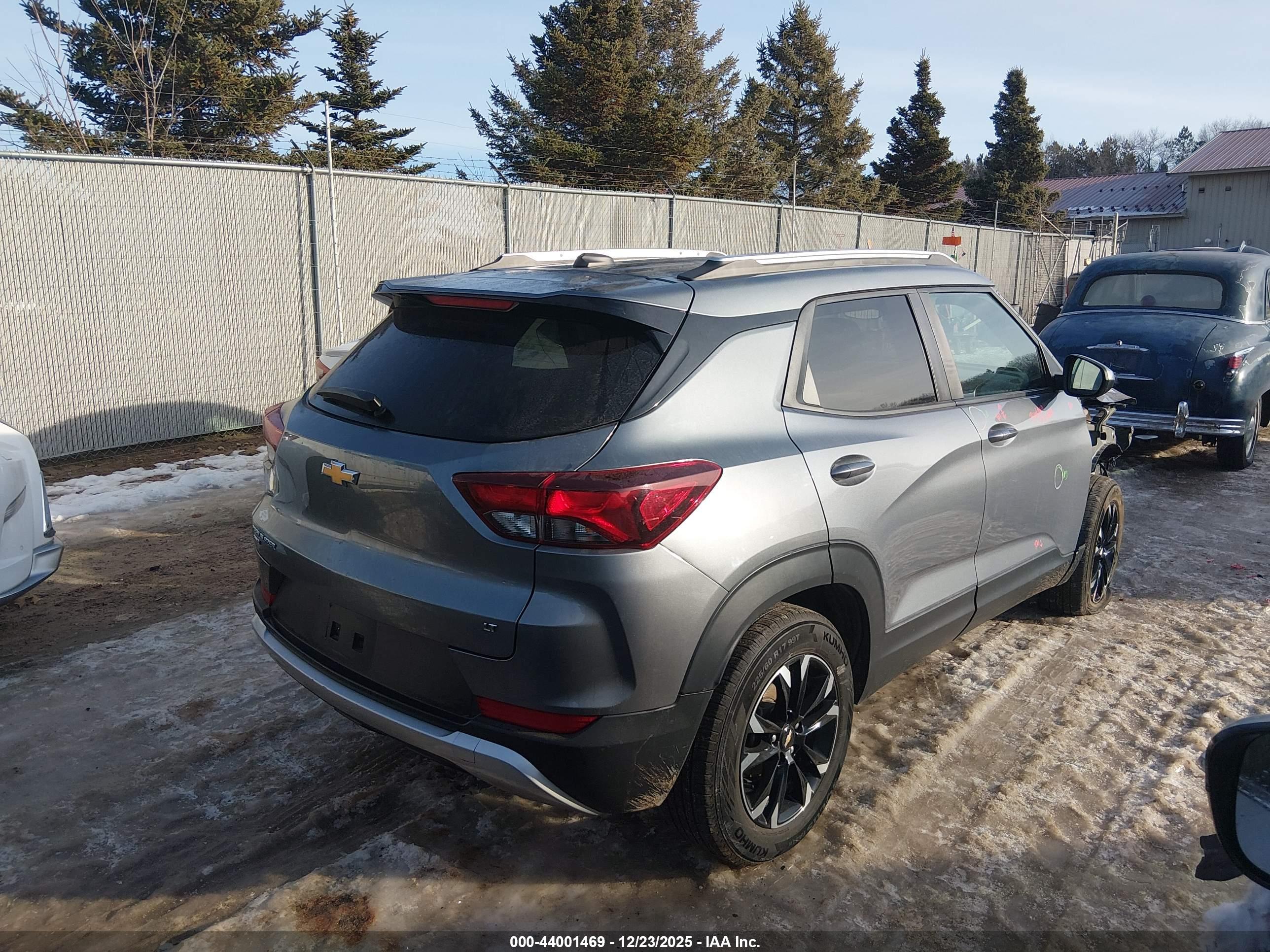 CHEVROLET TRAILBLAZER image 4