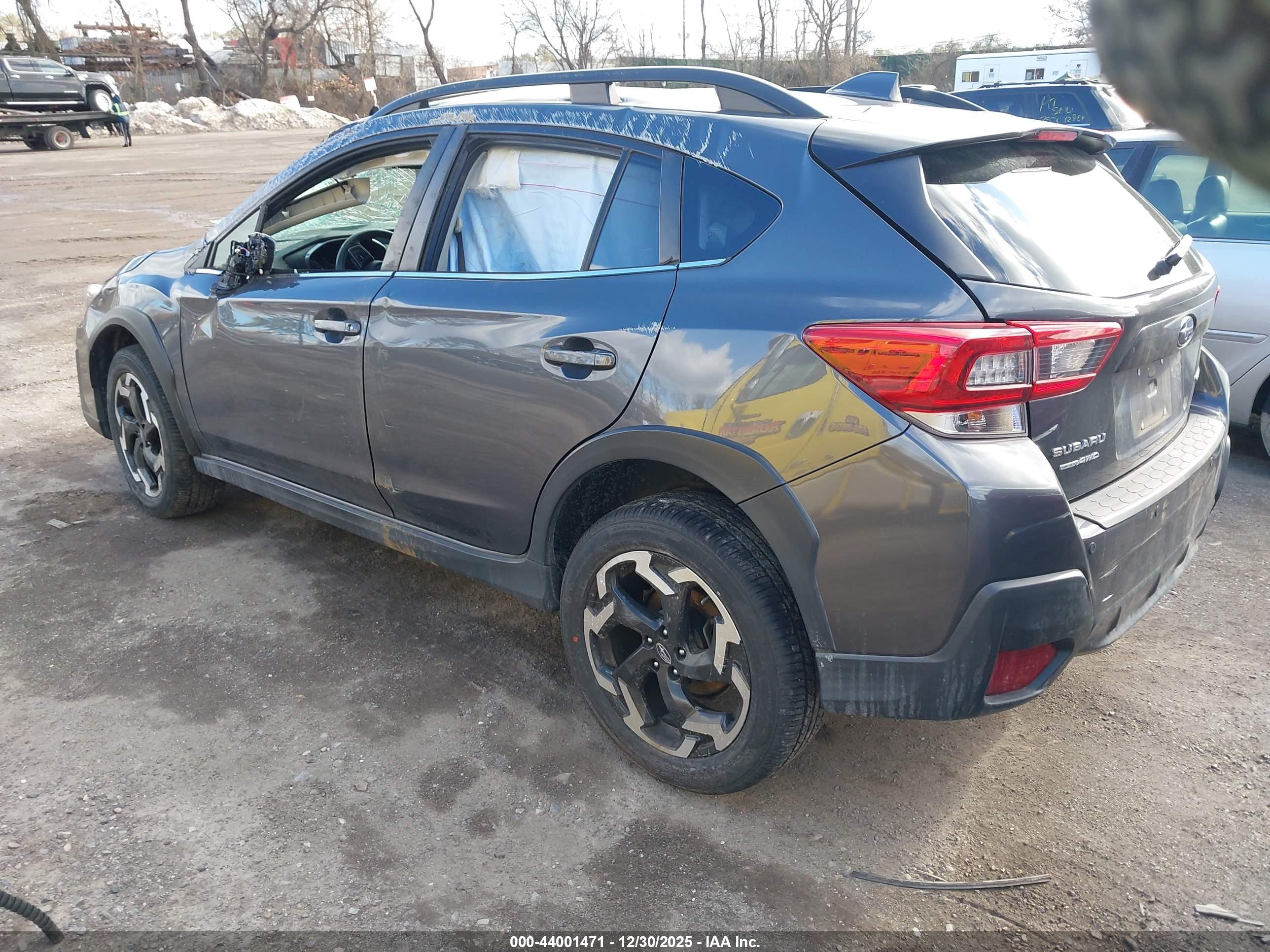 SUBARU CROSSTREK image 3
