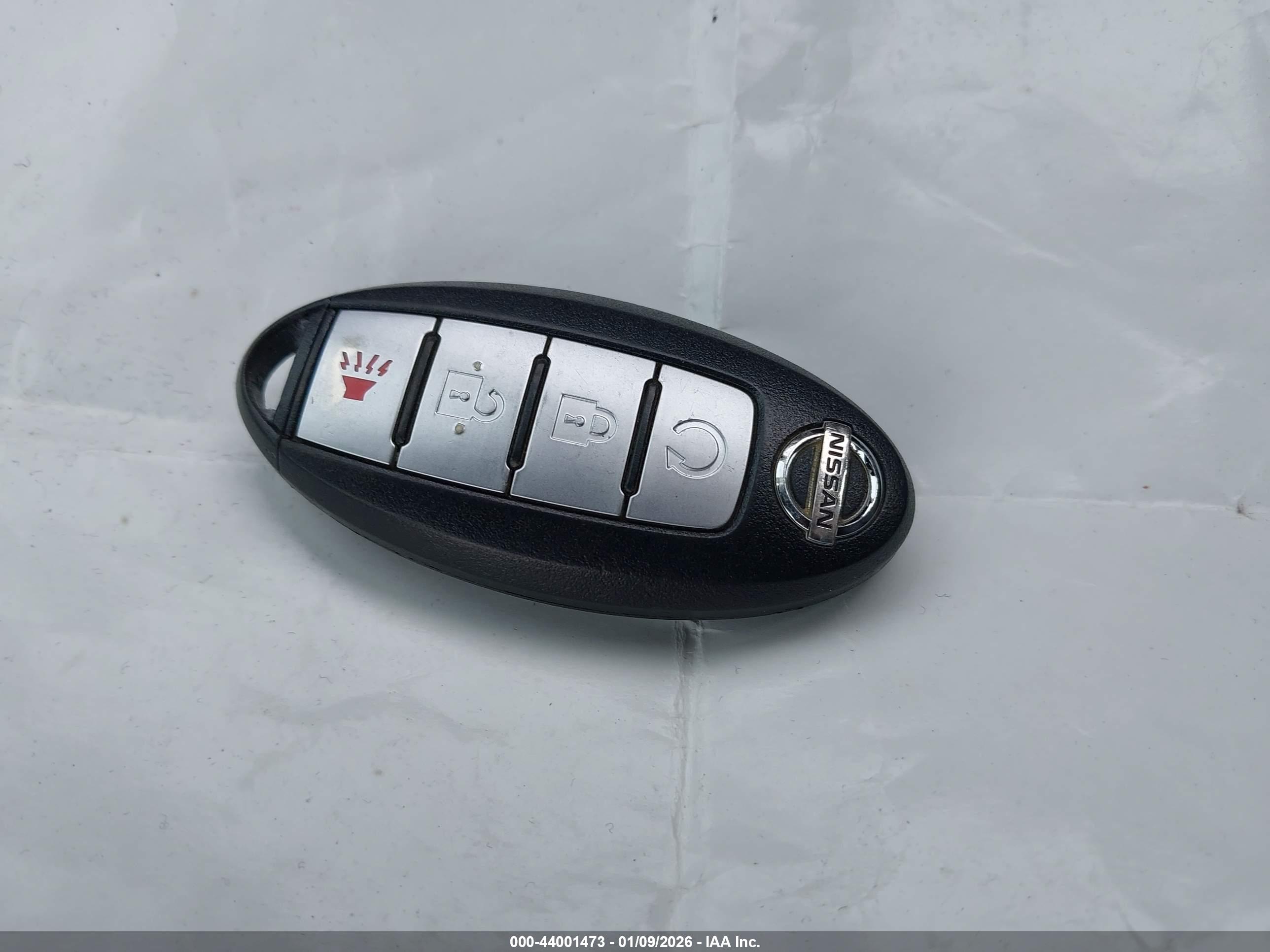 NISSAN ROGUE image 11