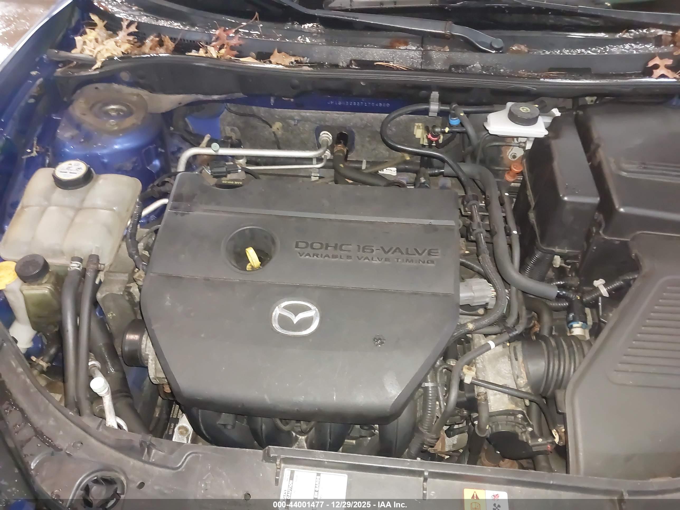MAZDA MAZDA3 image 10