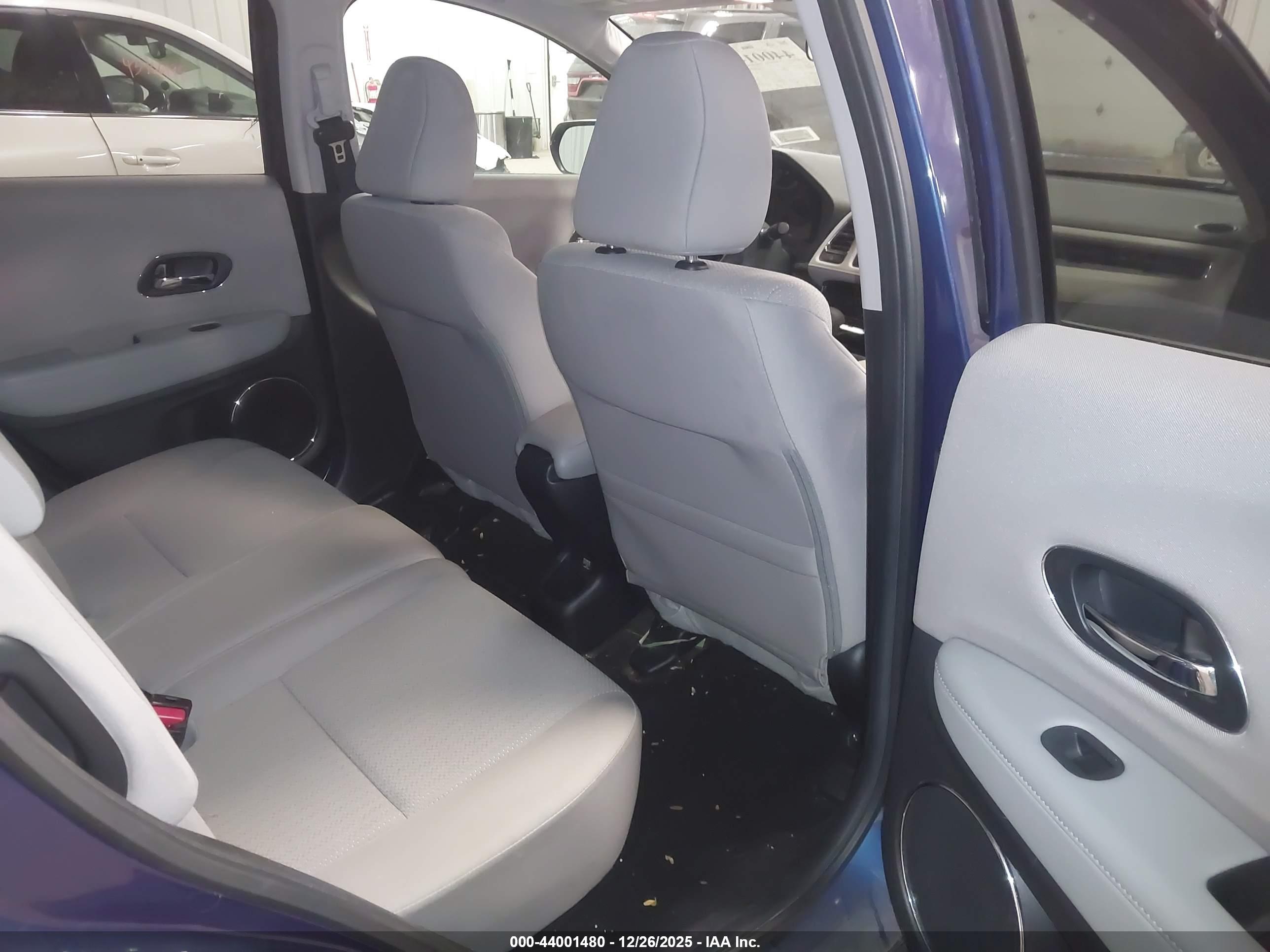 HONDA HR-V image 8