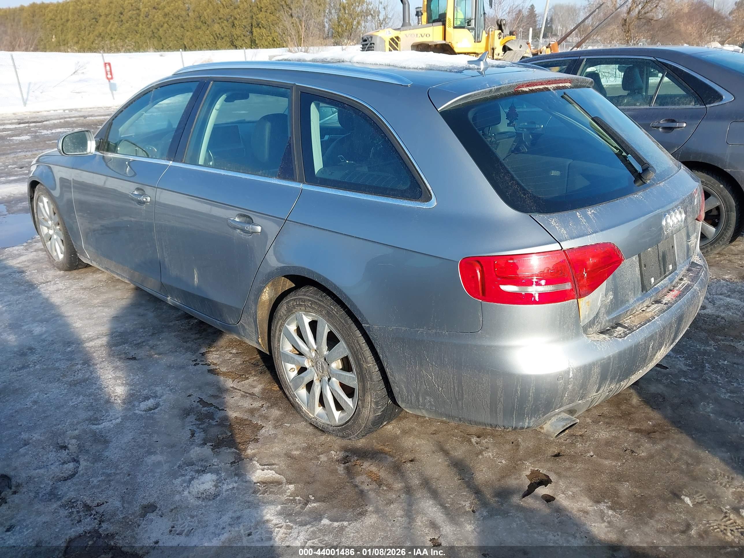 AUDI A4 image 3