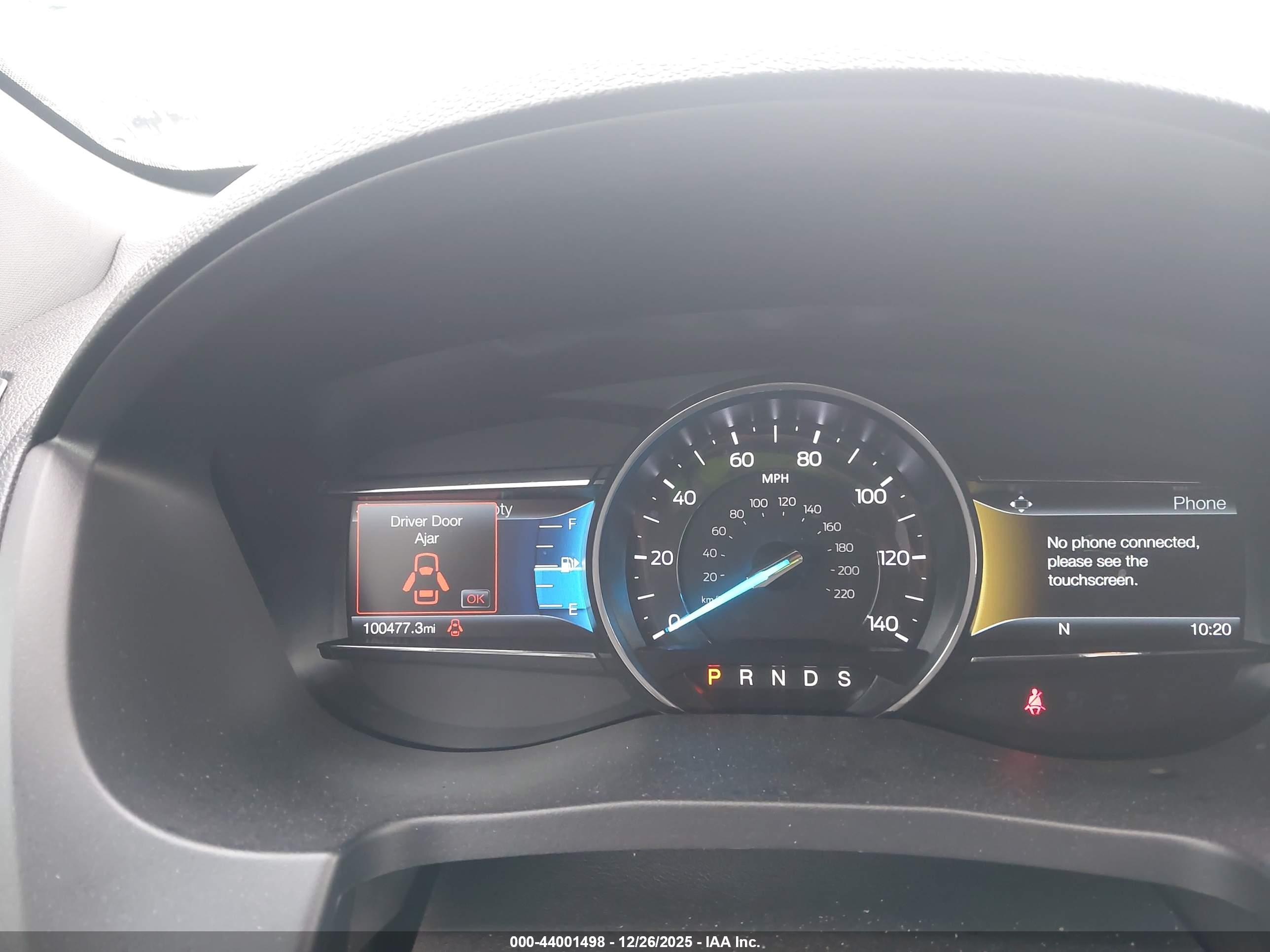 FORD EXPLORER image 7