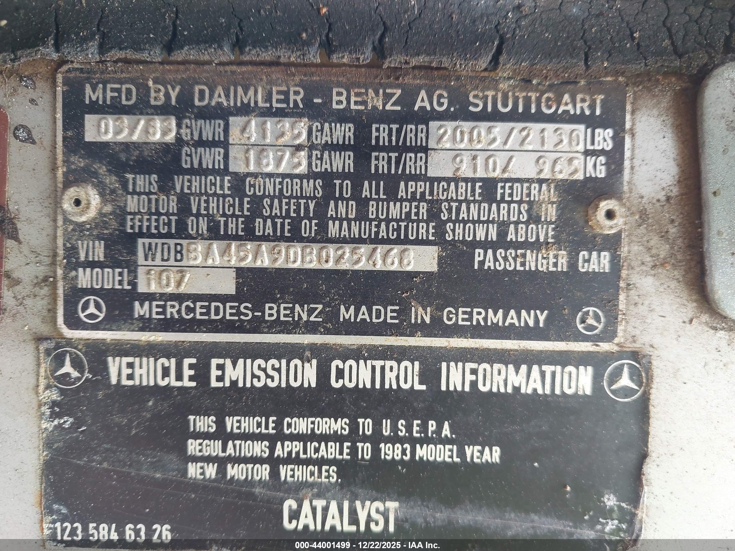 MERCEDES-BENZ 380 image 9